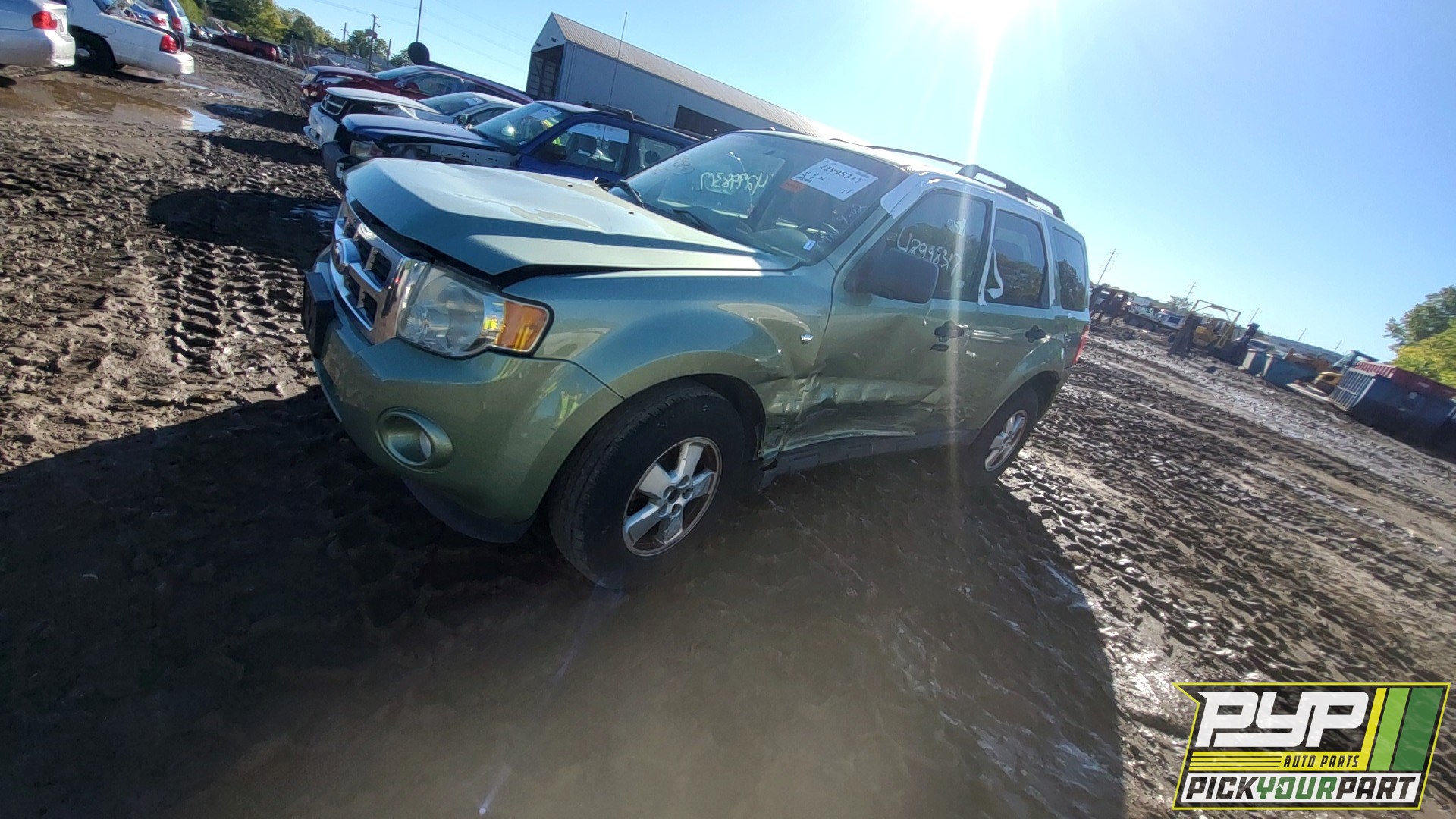 2008 FORD ESCAPE available for parts