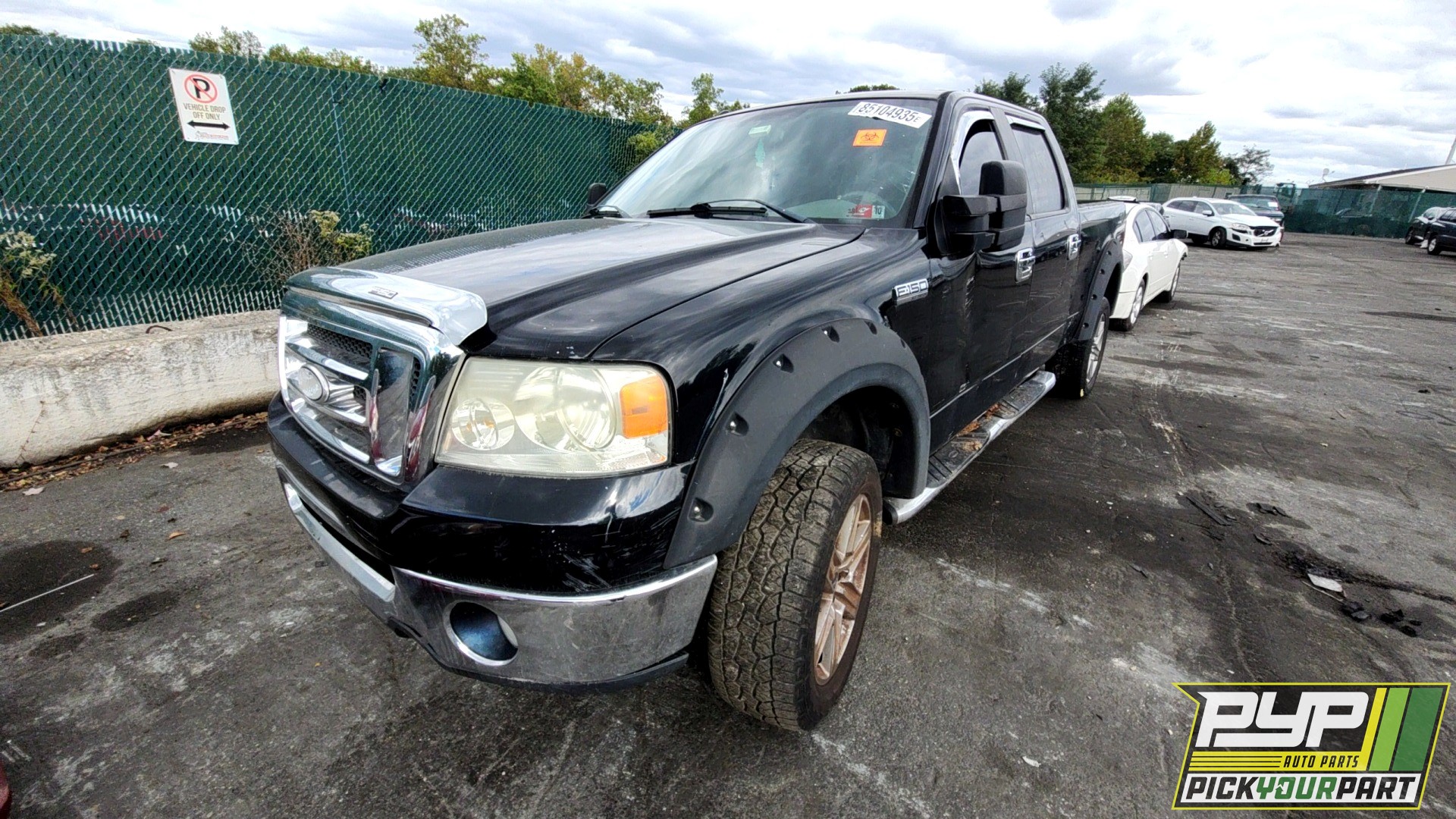 2008 FORD F-150 available for parts