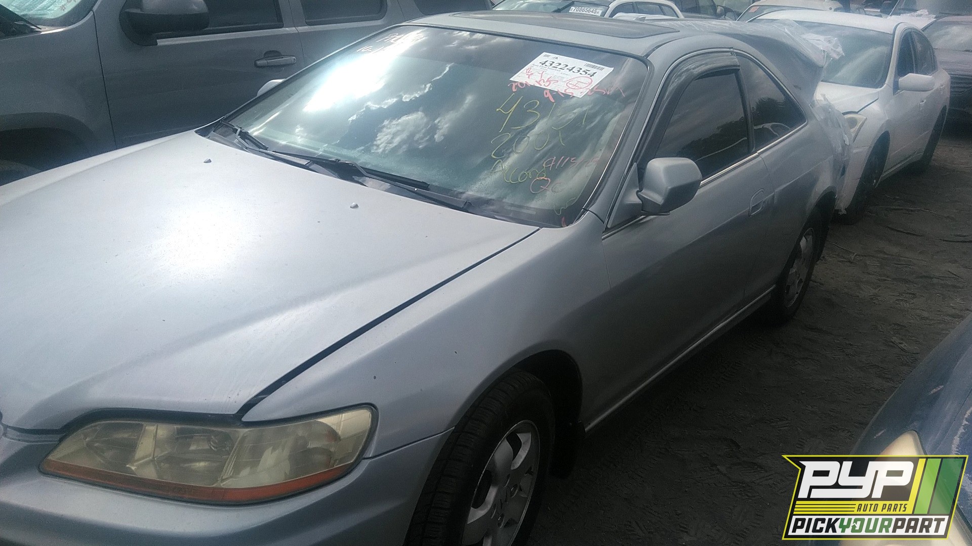 2001 HONDA ACCORD available for parts
