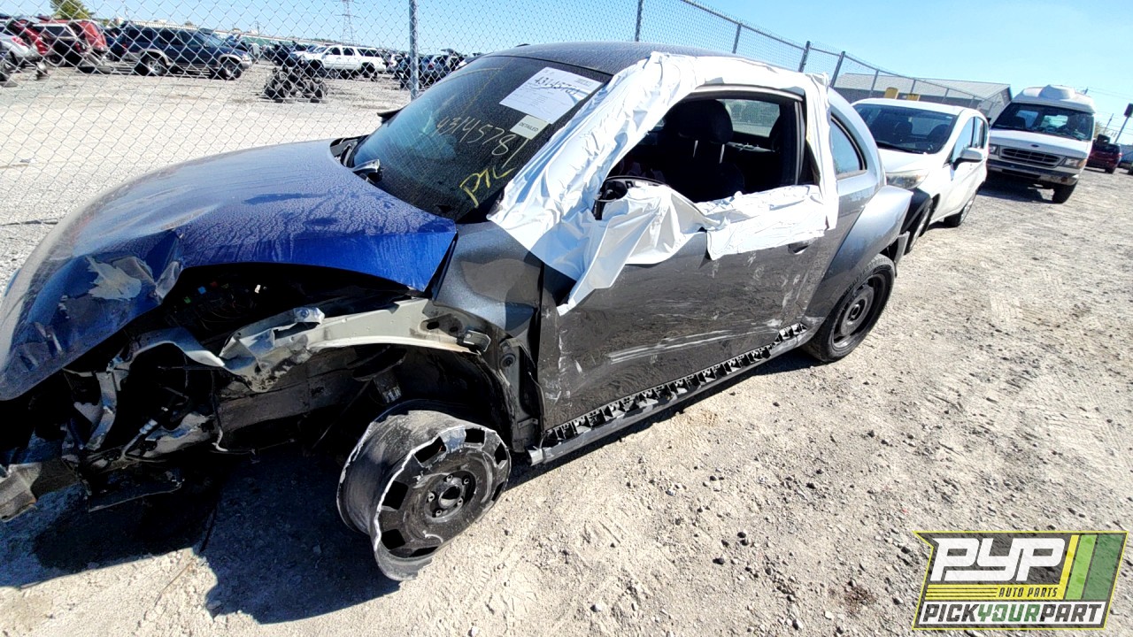 2014 VOLKSWAGEN BEETLE partes disponibles