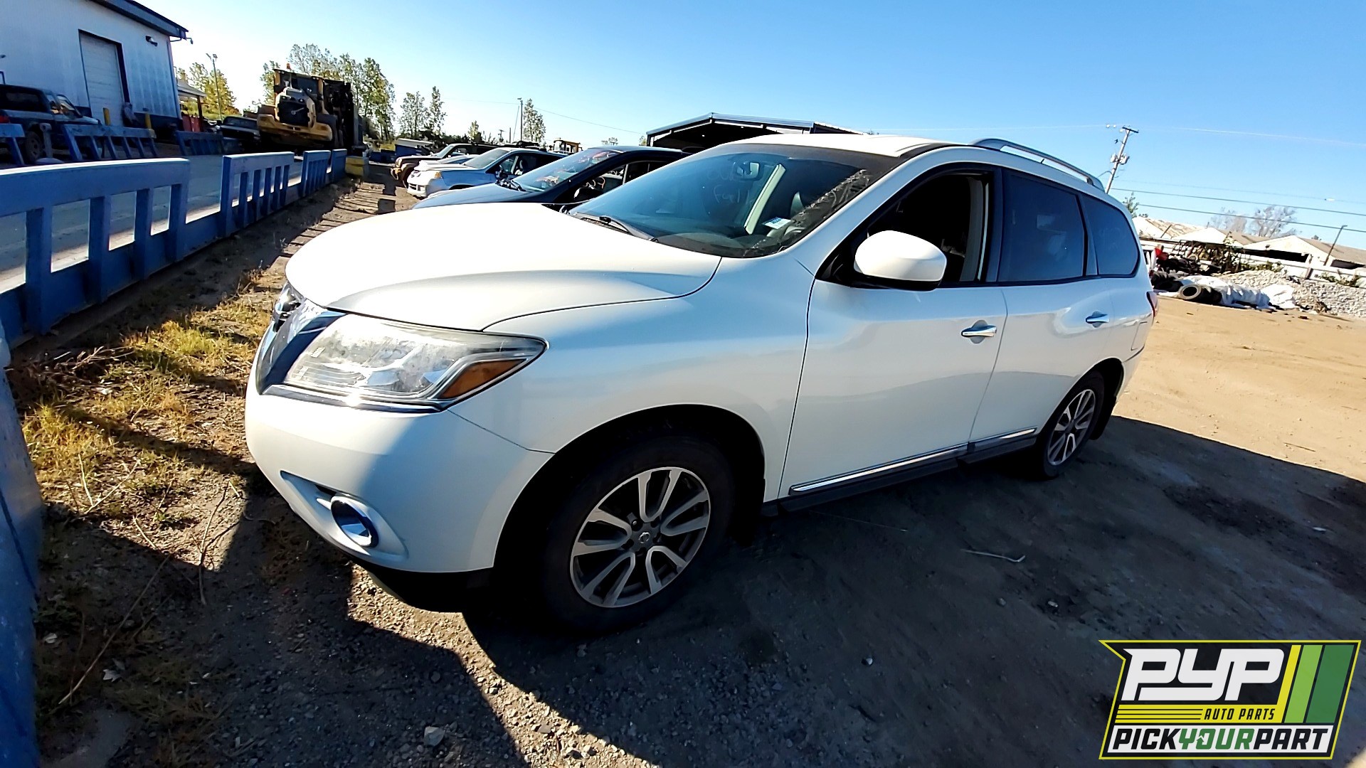 2016 NISSAN PATHFINDER available for parts