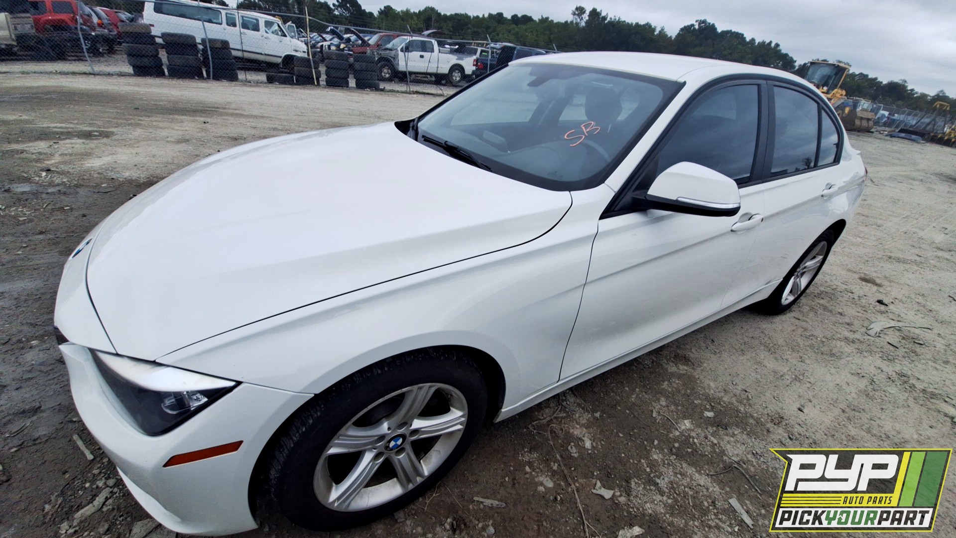 2015 BMW 320I available for parts