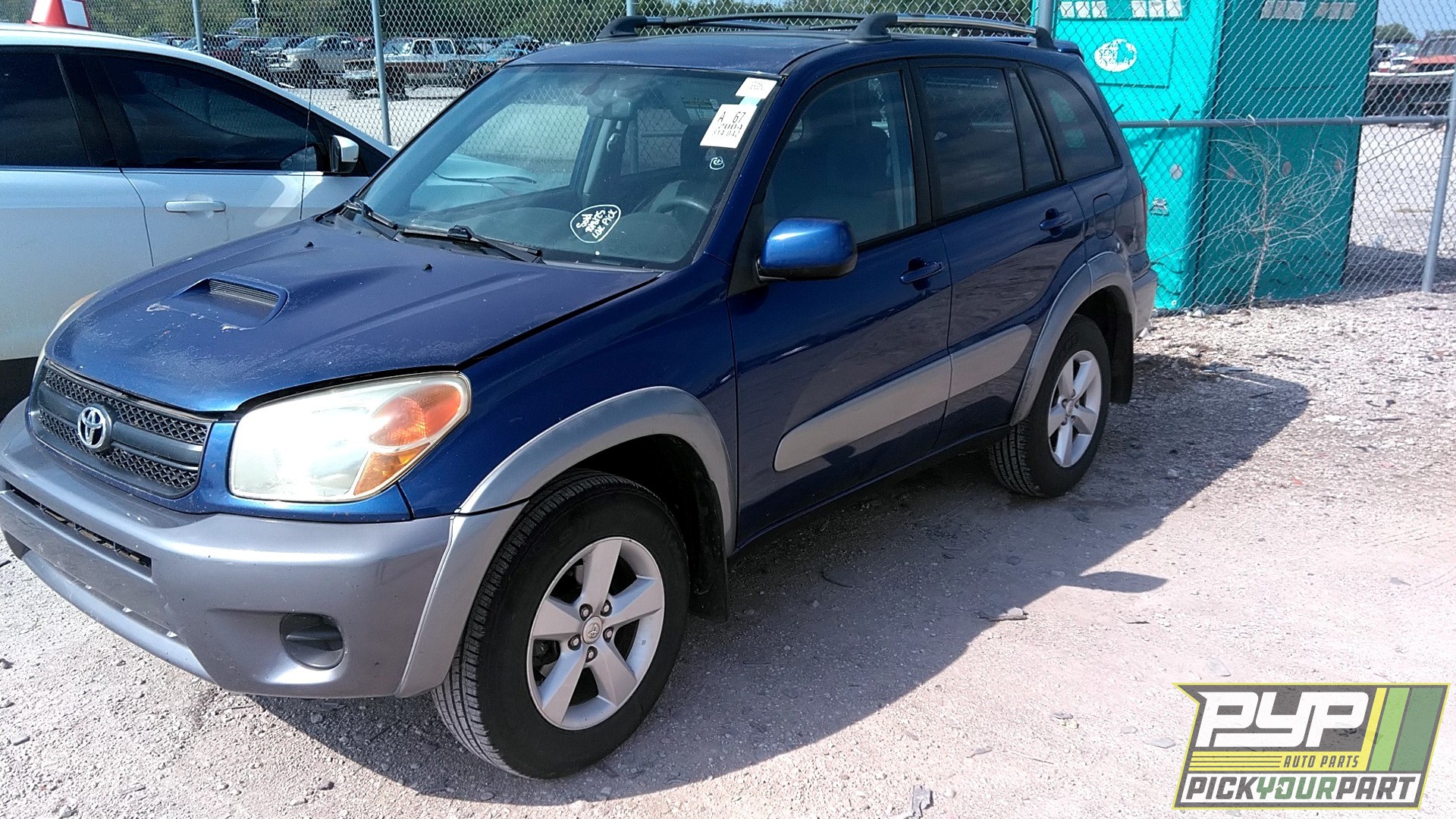 2004 TOYOTA RAV4 partes disponibles