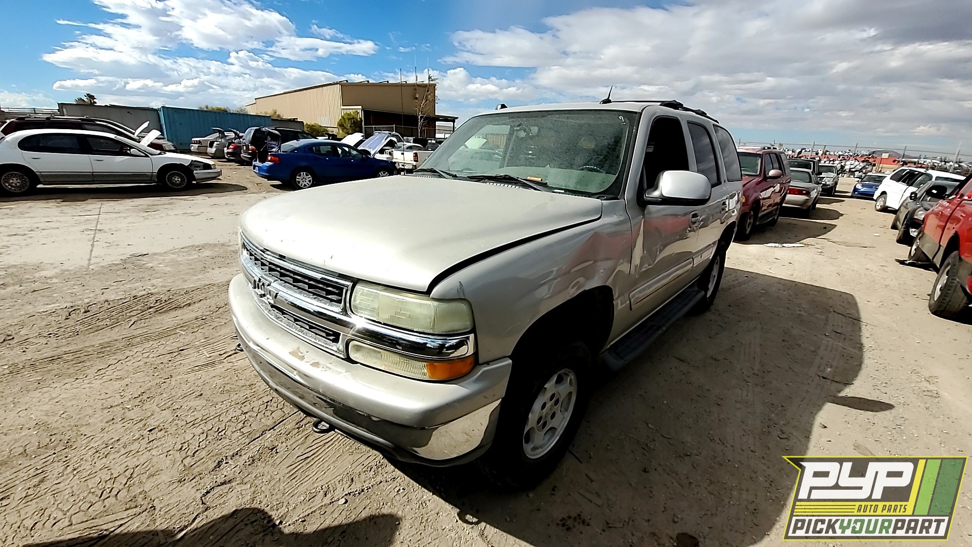 2004 CHEVROLET TAHOE partes disponibles