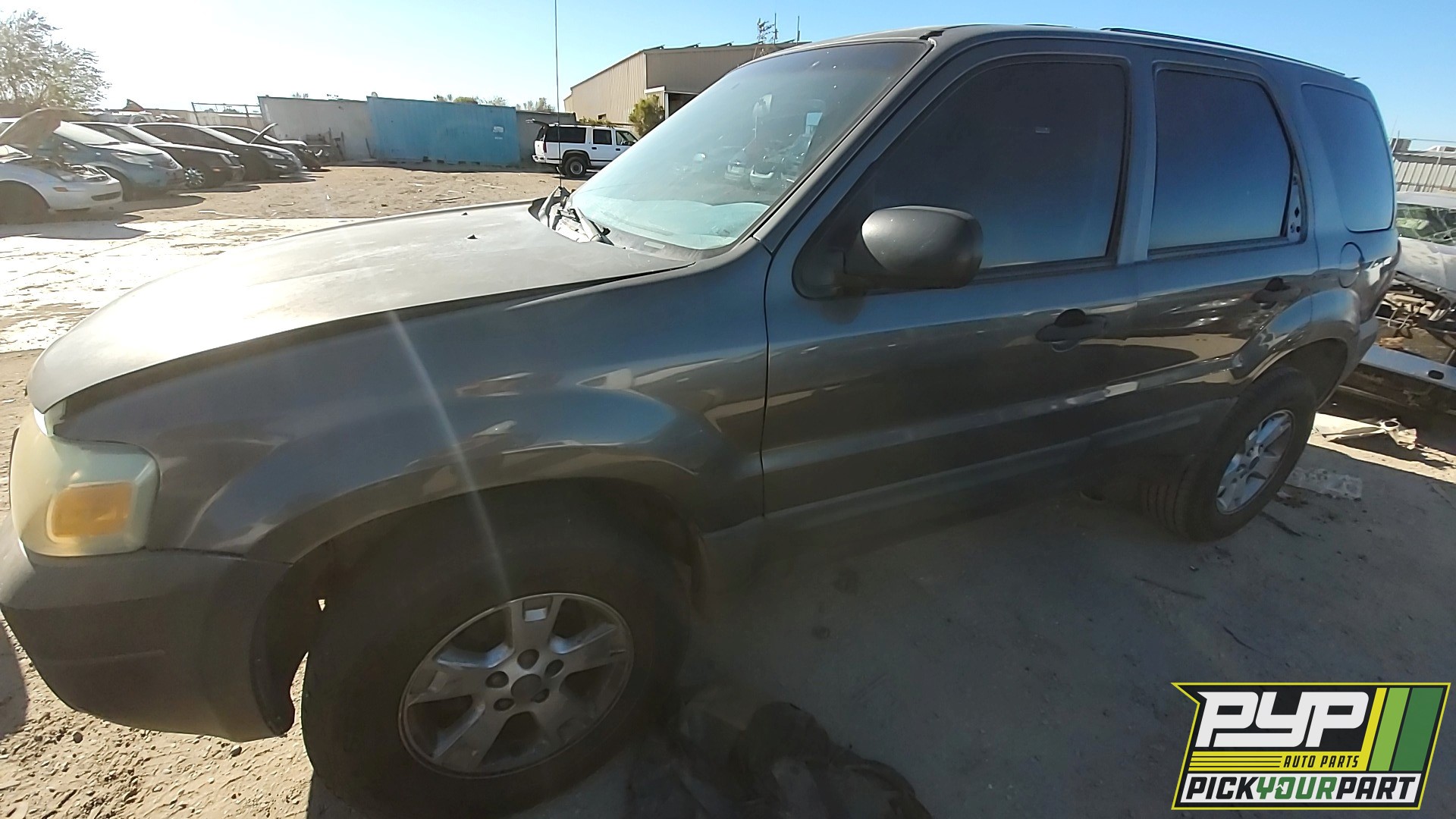 2005 FORD ESCAPE available for parts