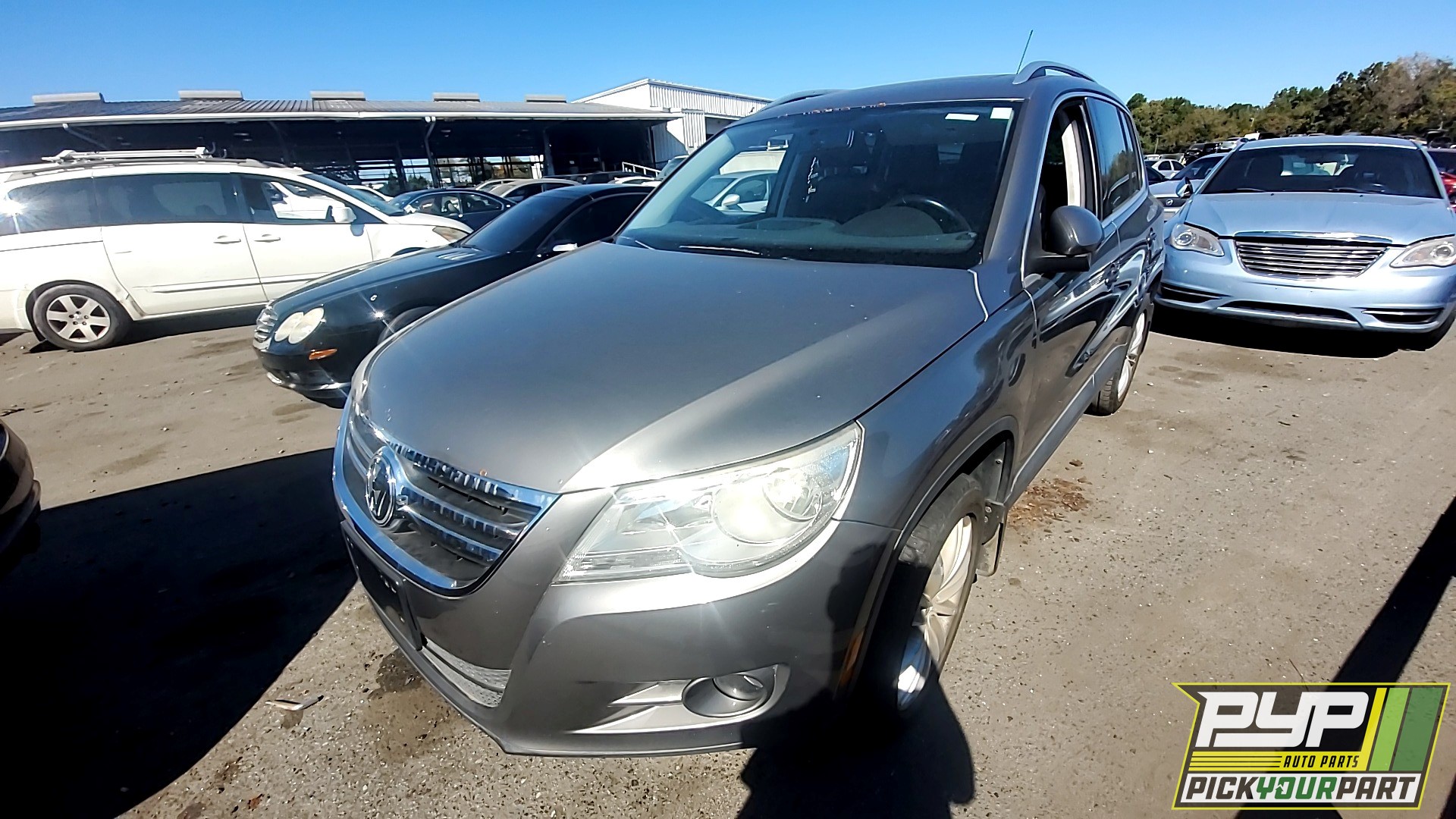 2011 VOLKSWAGEN TIGUAN partes disponibles