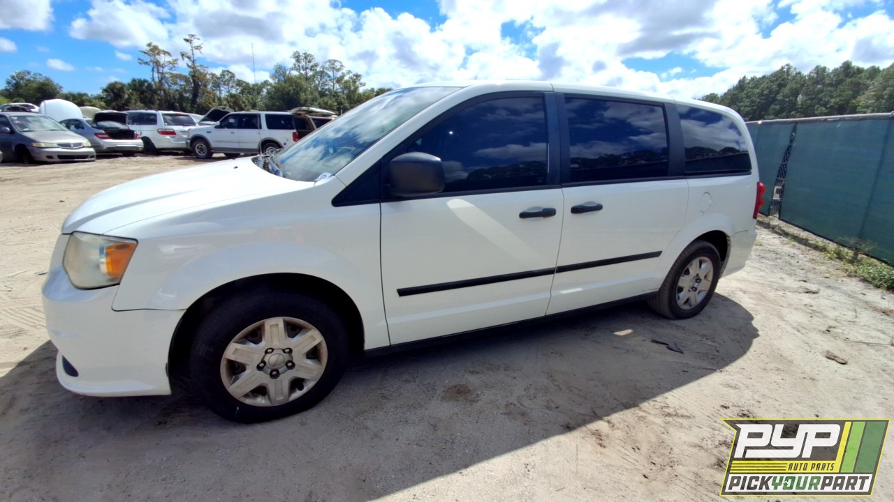2013 DODGE GRAND CARAVAN available for parts