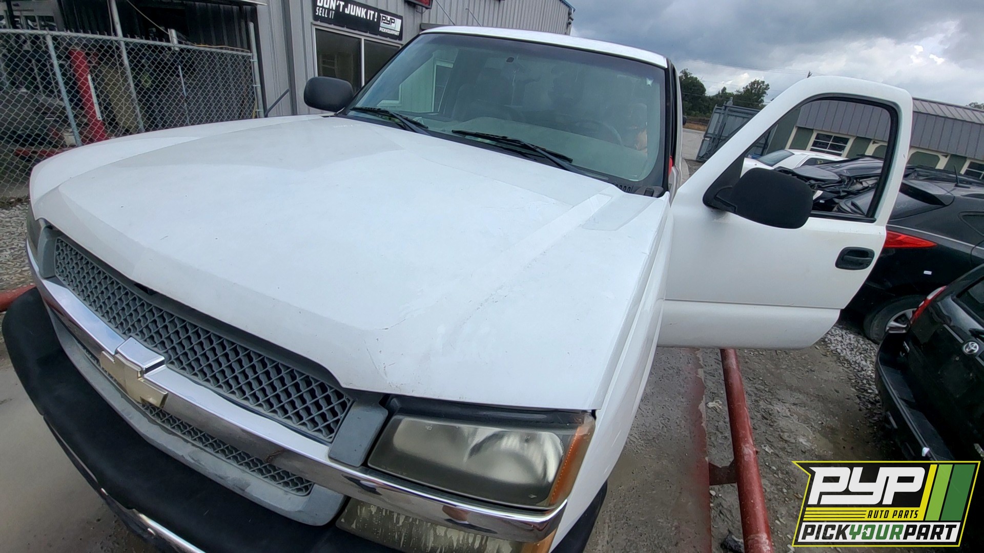 2006 CHEVROLET SILVERADO 1500 available for parts