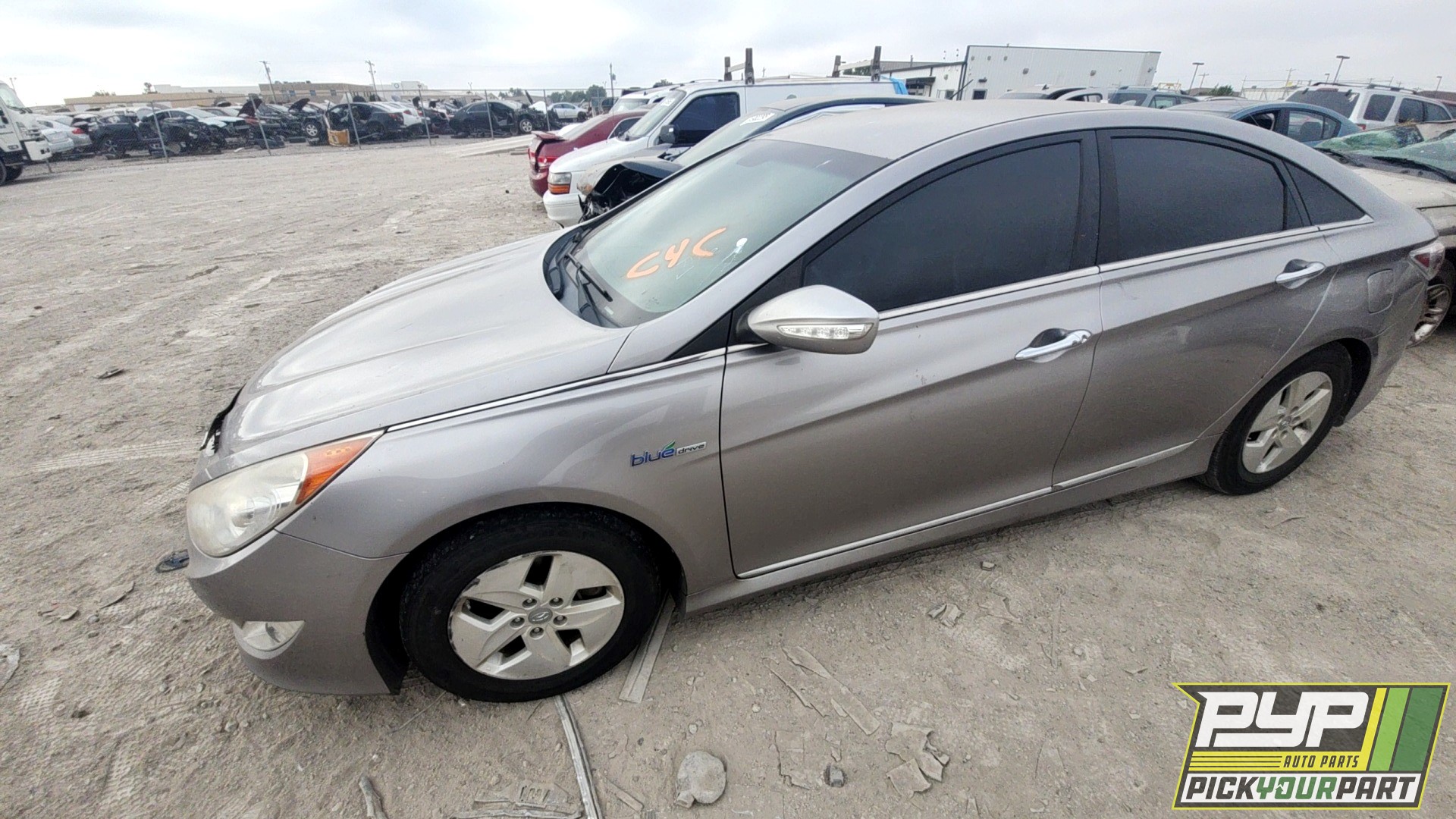 2012 HYUNDAI SONATA available for parts