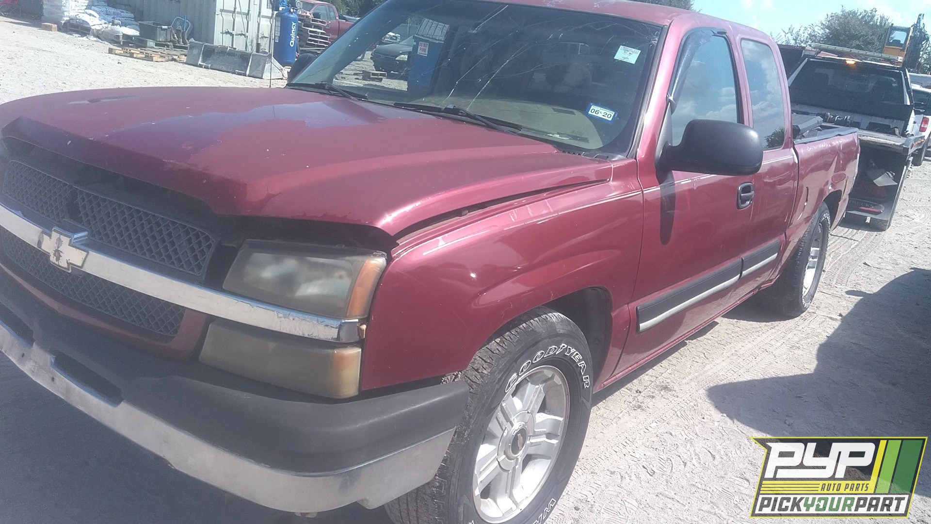 2004 CHEVROLET SILVERADO 1500 available for parts