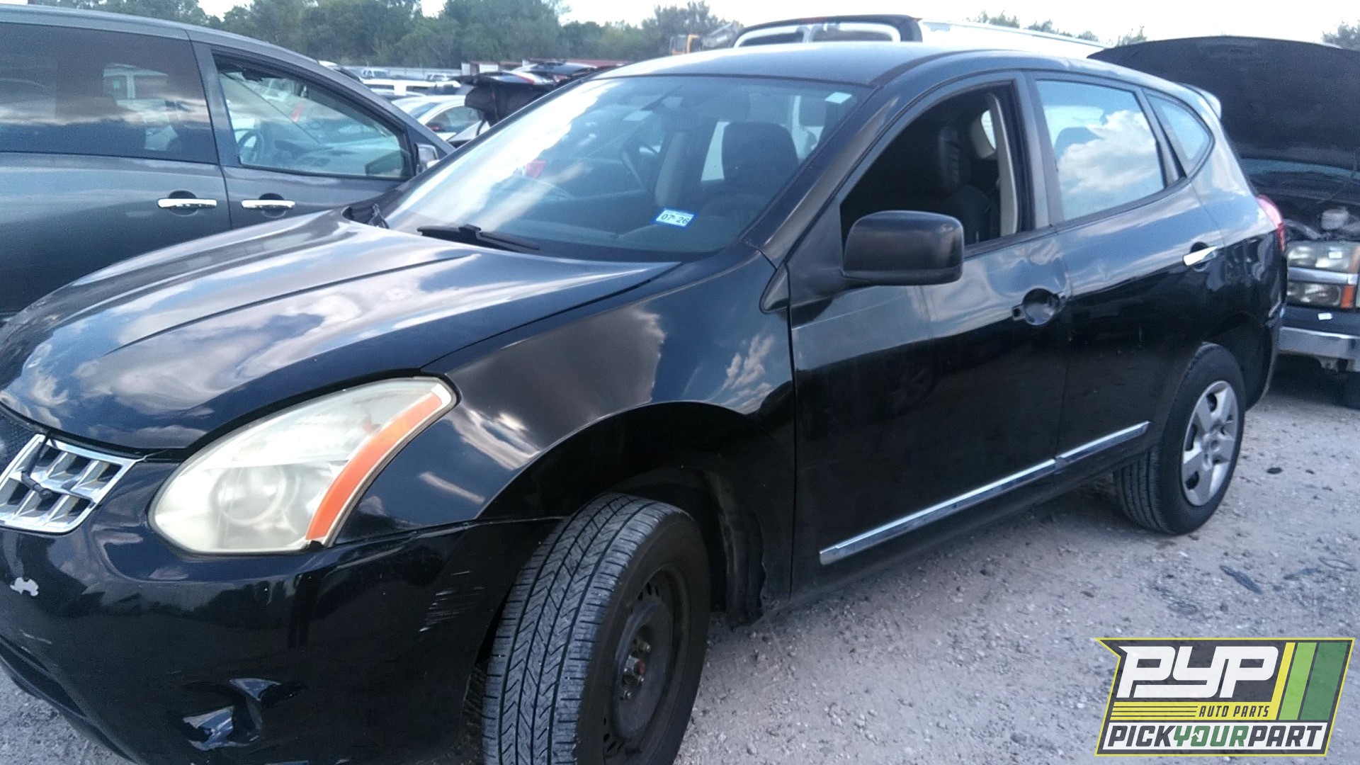 2011 NISSAN ROGUE available for parts