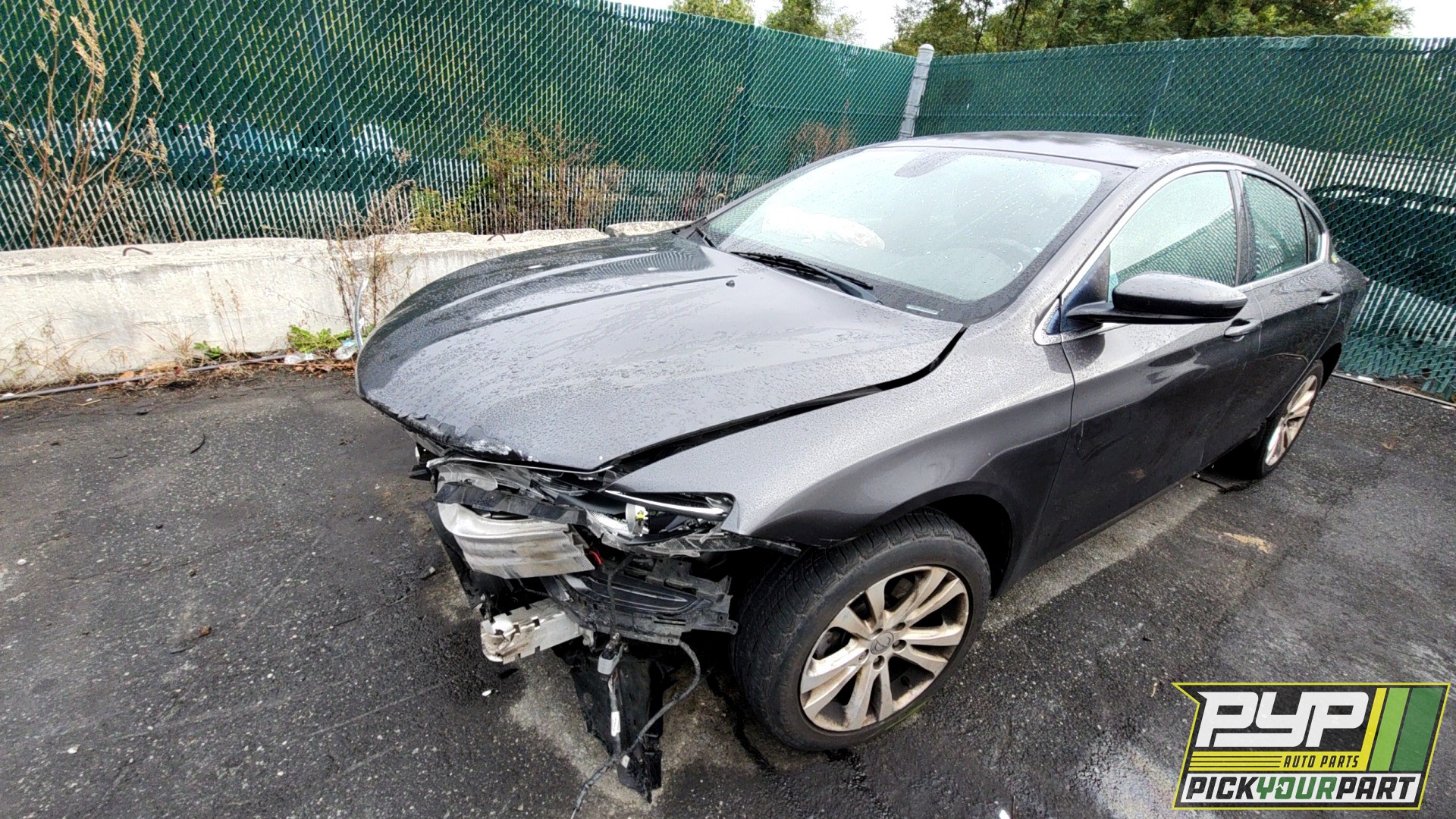 2016 CHRYSLER 200 available for parts