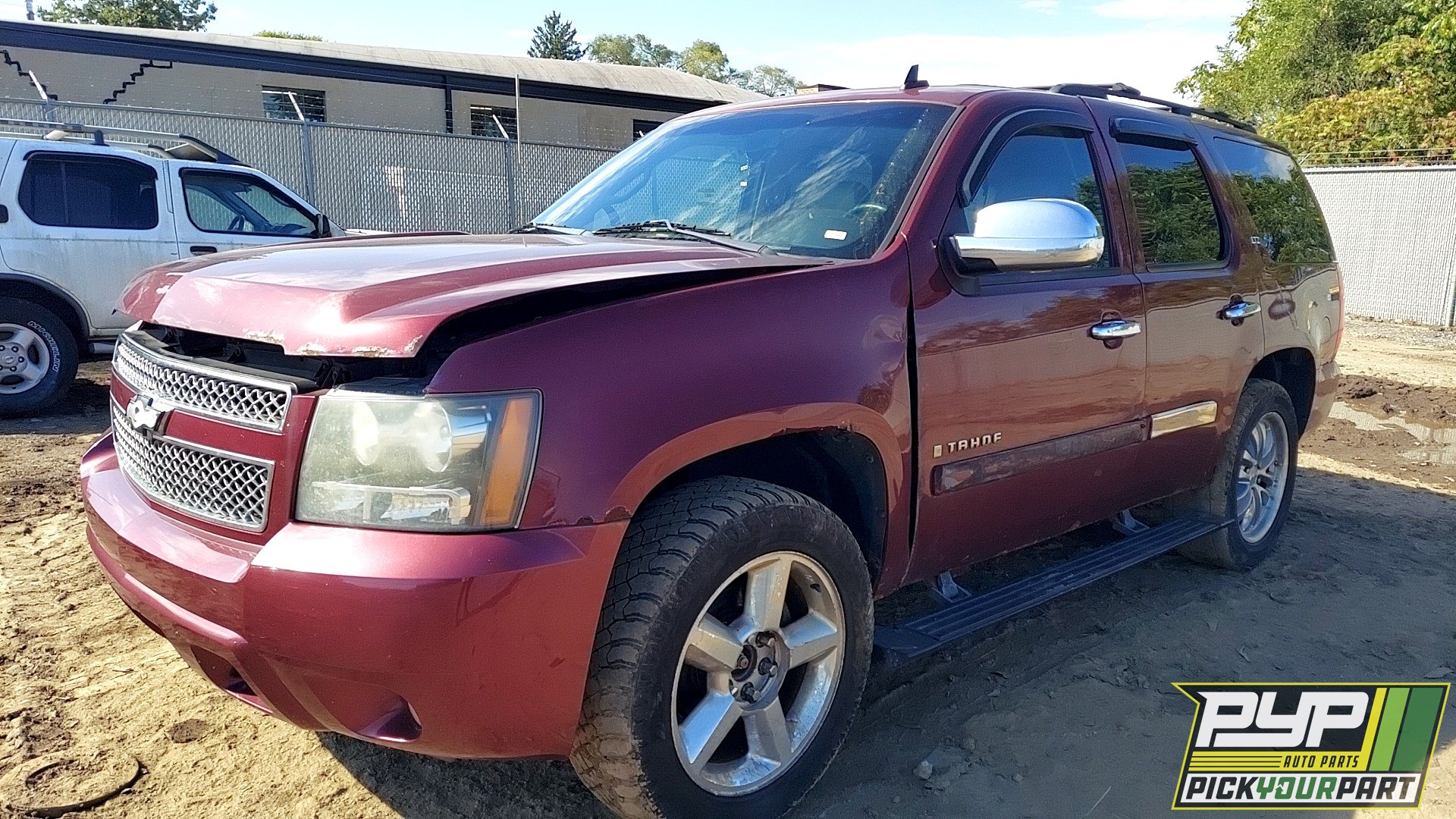 2008 CHEVROLET TAHOE available for parts