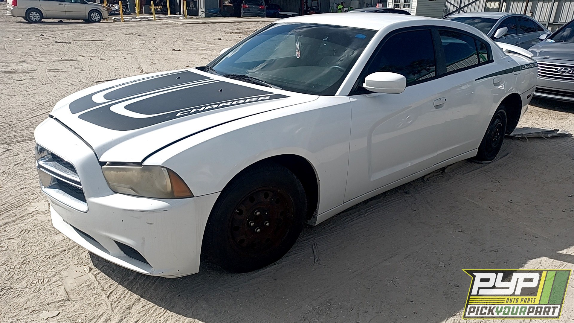 2013 DODGE CHARGER available for parts