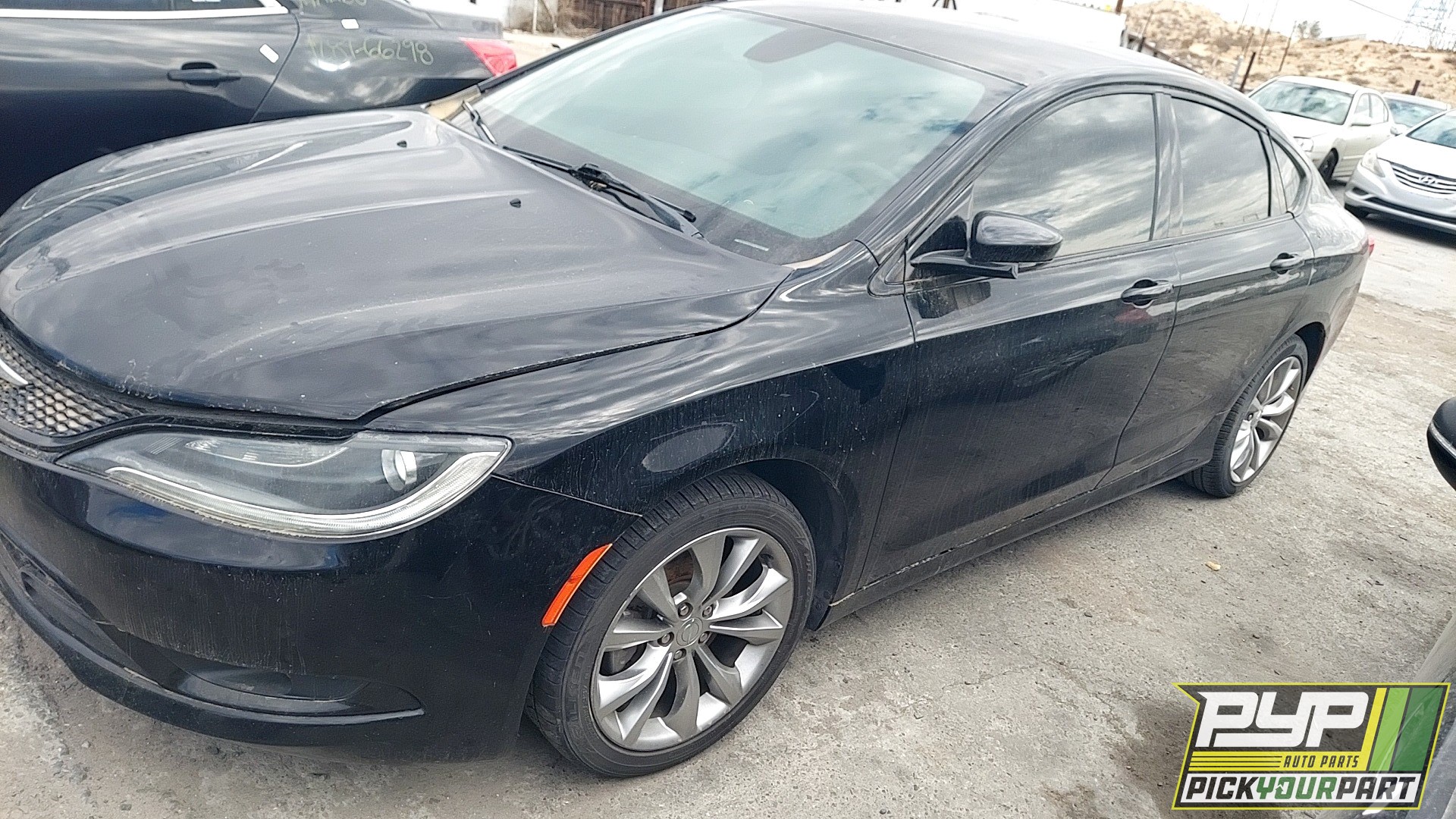 2015 CHRYSLER 200 available for parts