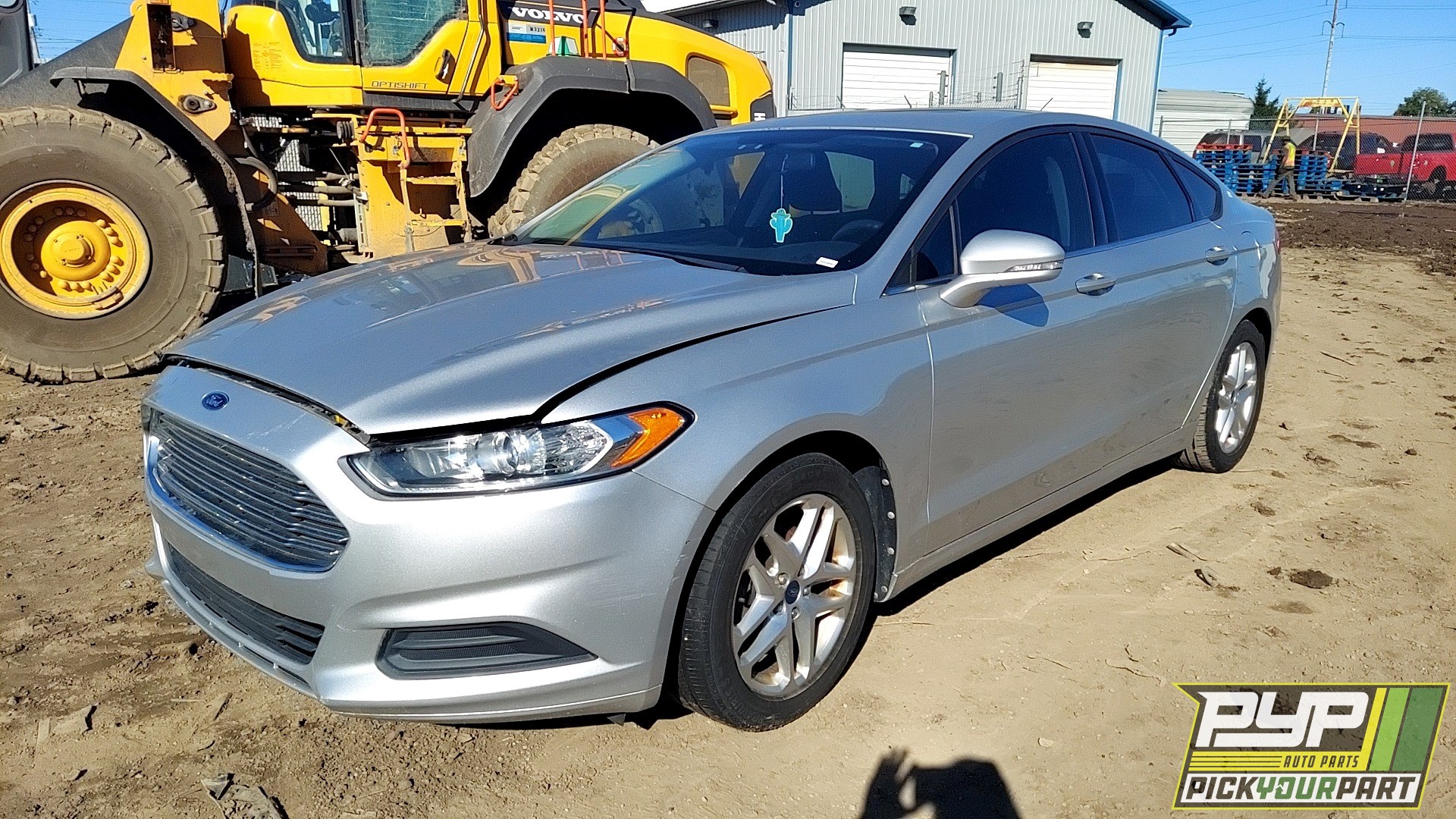 2013 FORD FUSION available for parts