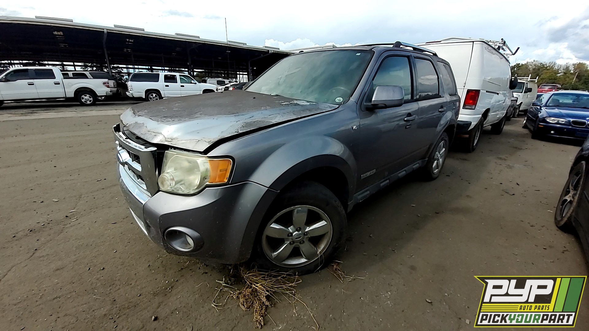 2008 FORD ESCAPE available for parts