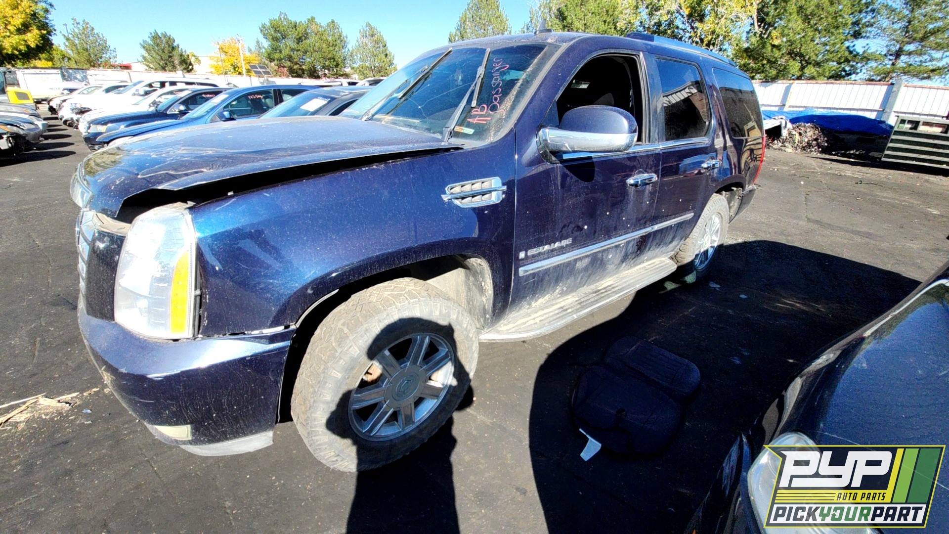 2008 CADILLAC ESCALADE available for parts