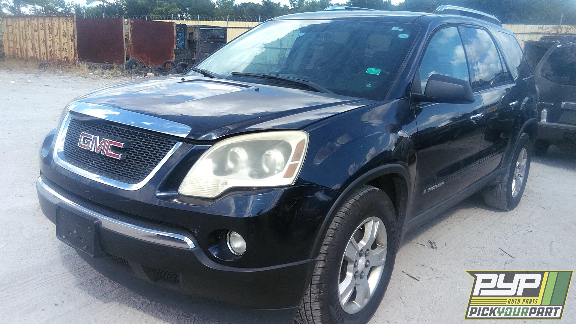 2008 GMC ACADIA available for parts