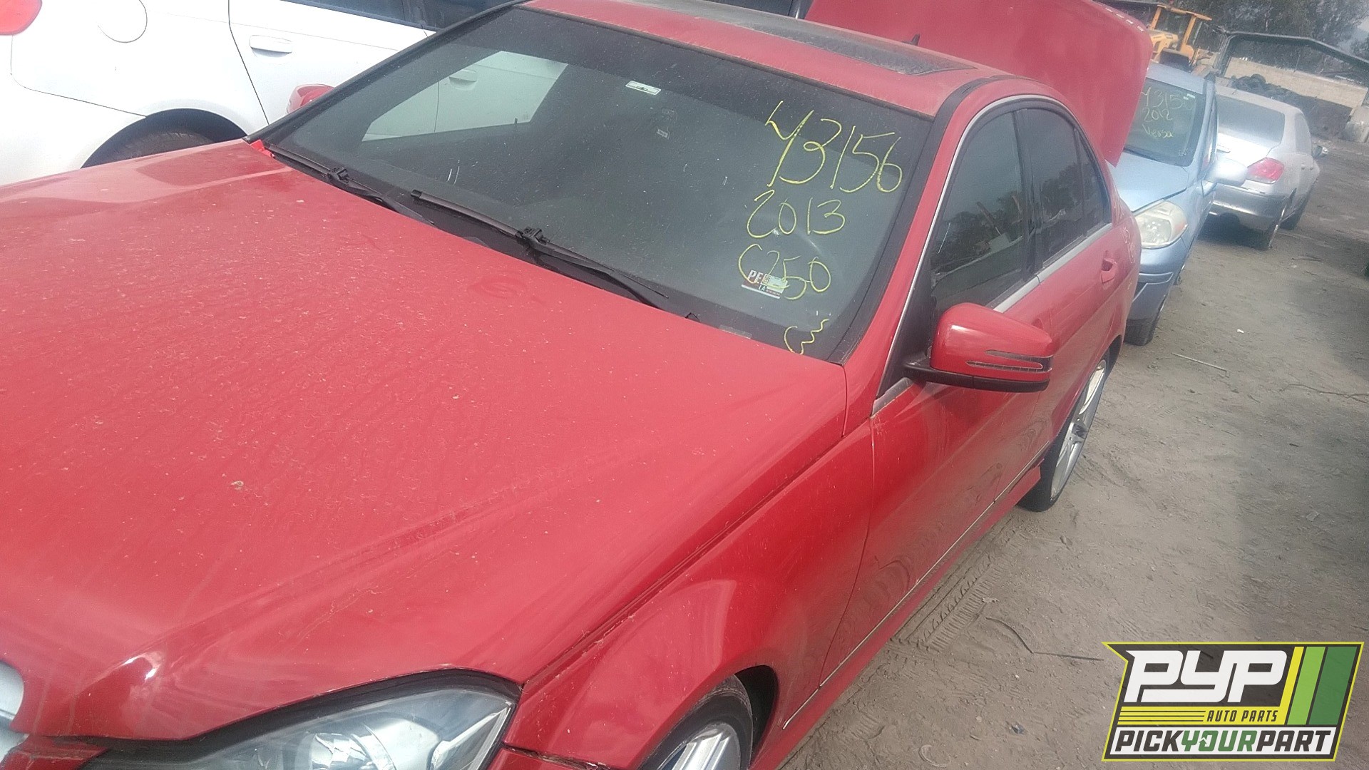 2013 MERCEDES-BENZ C250 partes disponibles