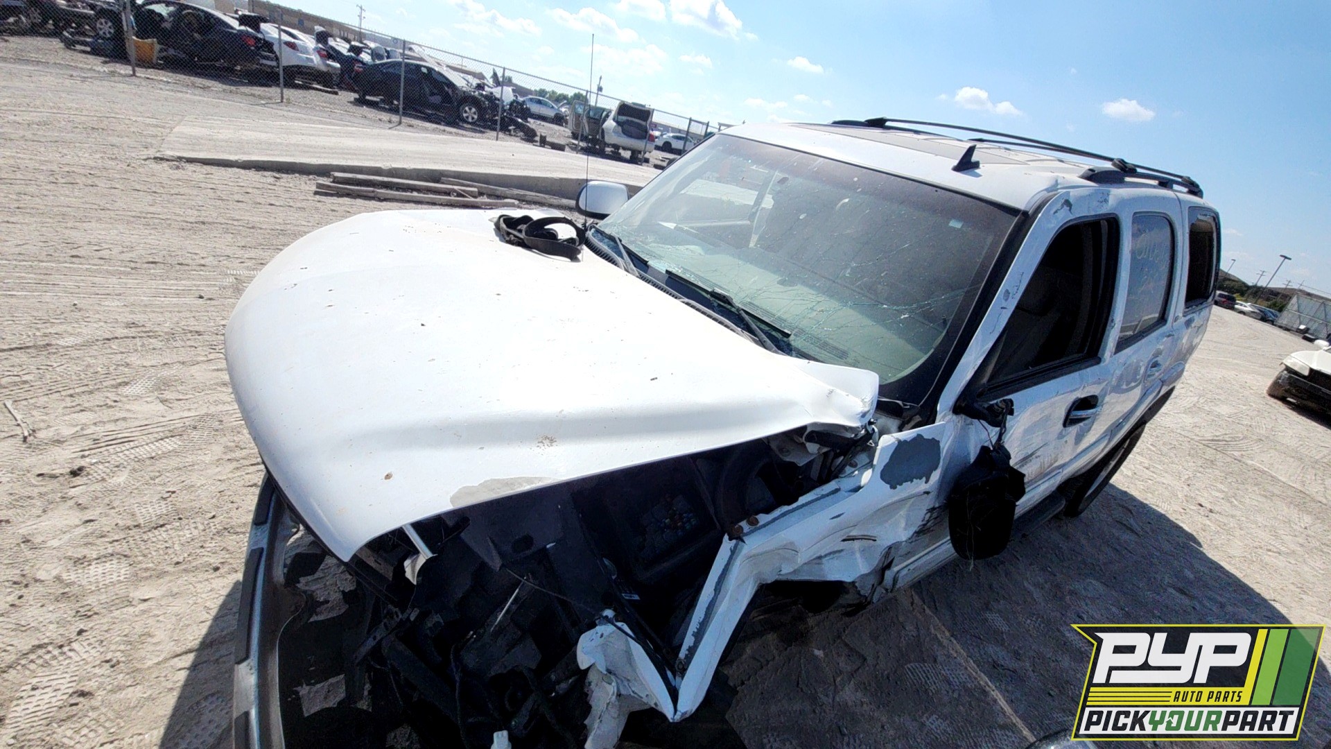 2006 CHEVROLET TAHOE available for parts