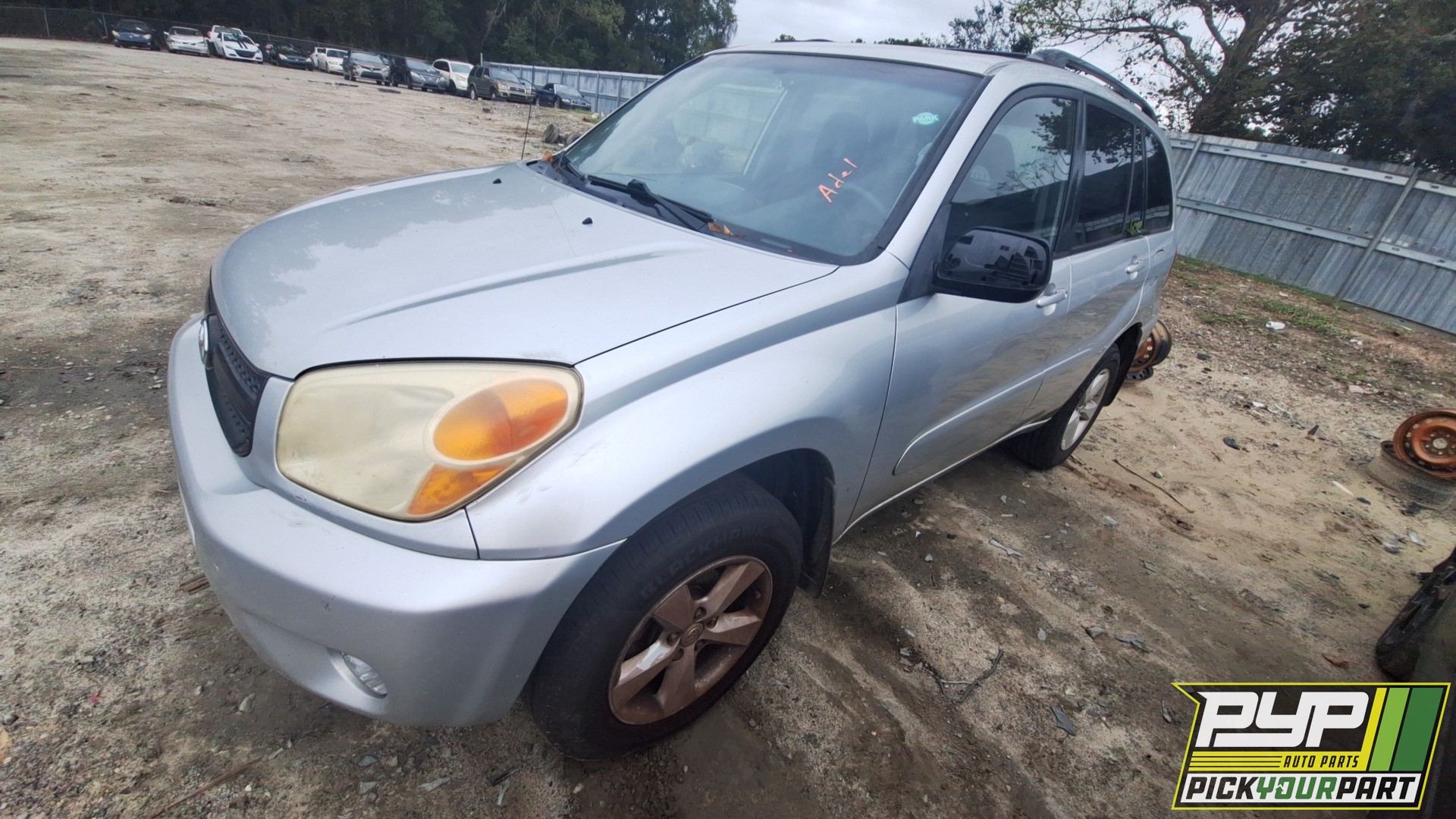 2004 TOYOTA RAV4 available for parts