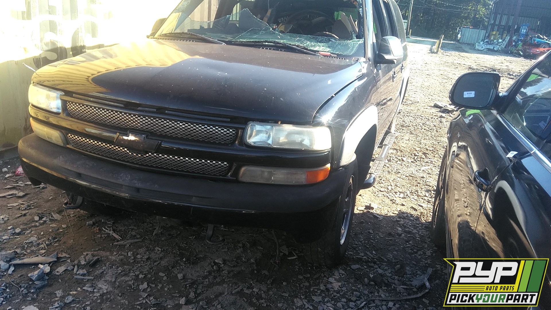2005 CHEVROLET SUBURBAN 1500 partes disponibles