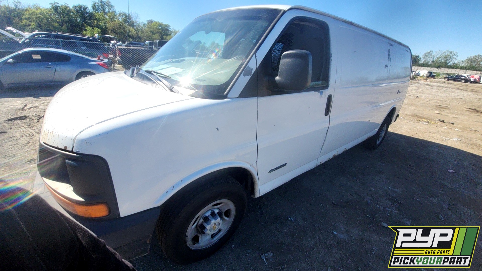 2003 CHEVROLET EXPRESS 2500 partes disponibles