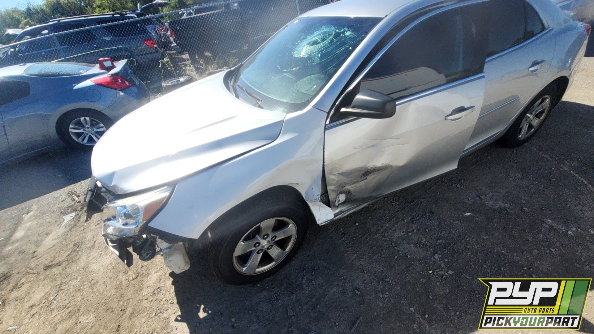 2011 FORD FUSION partes disponibles