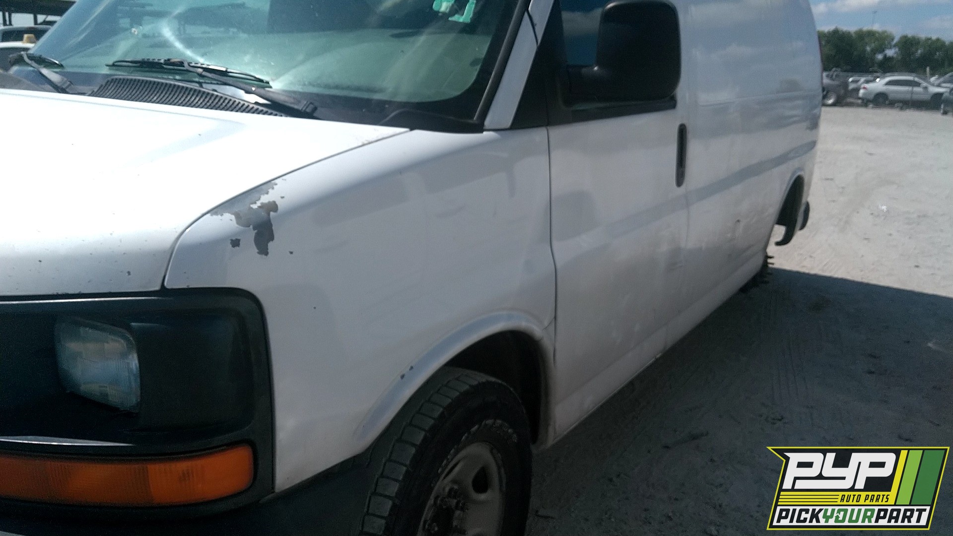 2008 CHEVROLET EXPRESS 2500 available for parts