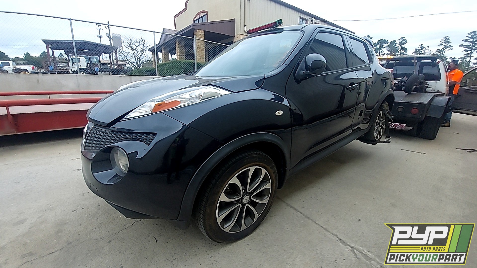 2014 NISSAN JUKE partes disponibles