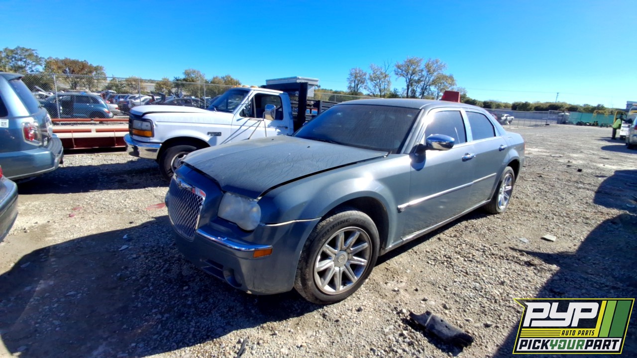 2005 CHRYSLER 300 partes disponibles