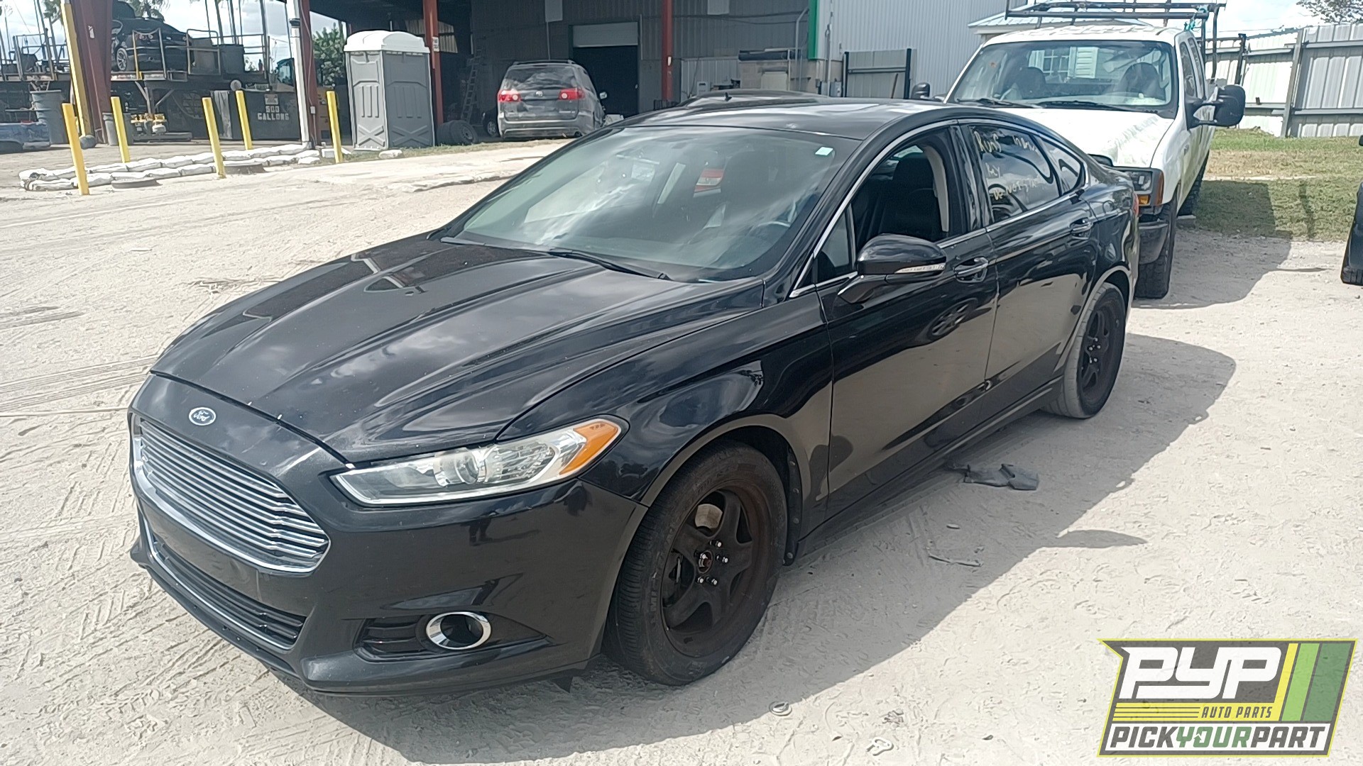 2013 FORD FUSION available for parts
