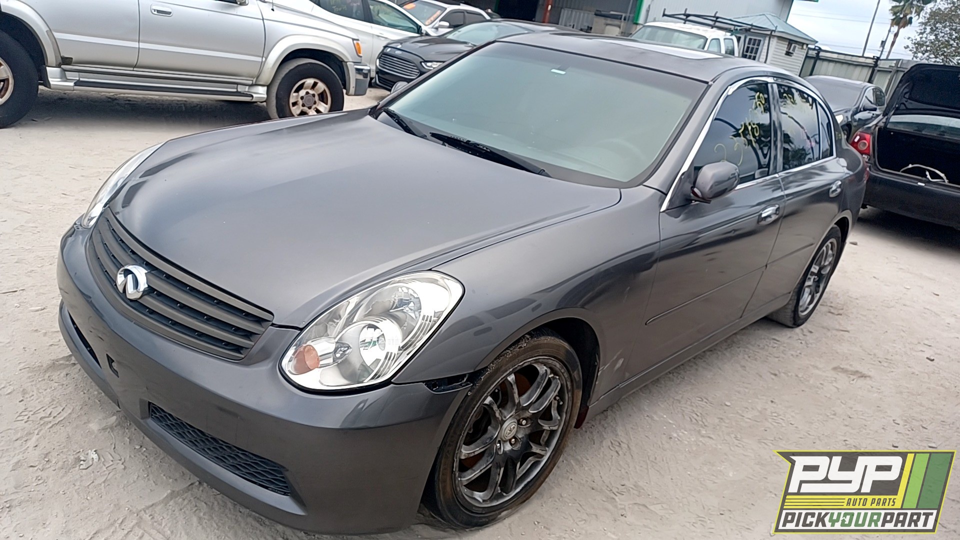2005 INFINITI G35 available for parts