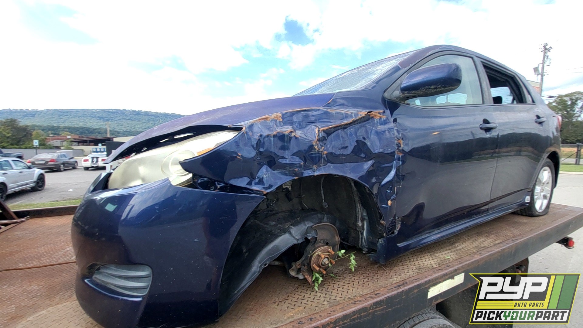 2009 TOYOTA MATRIX available for parts