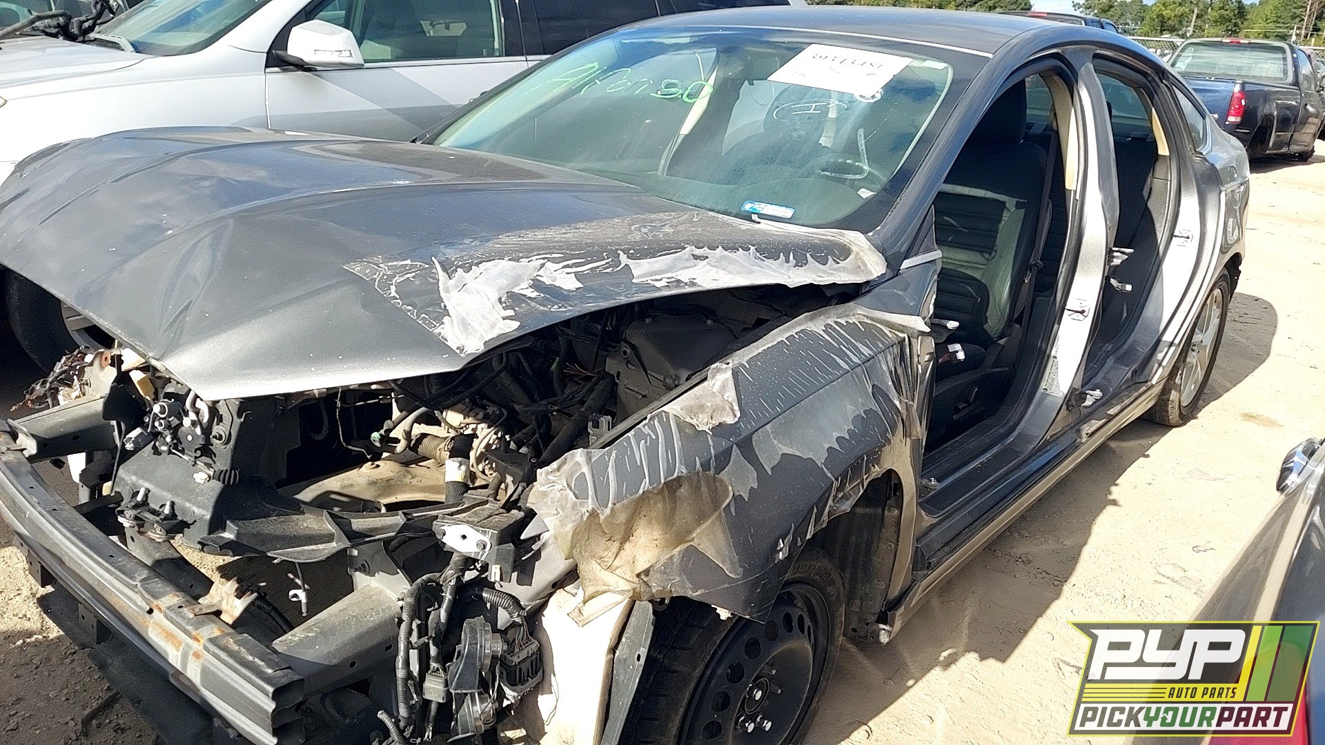 2013 FORD FUSION available for parts