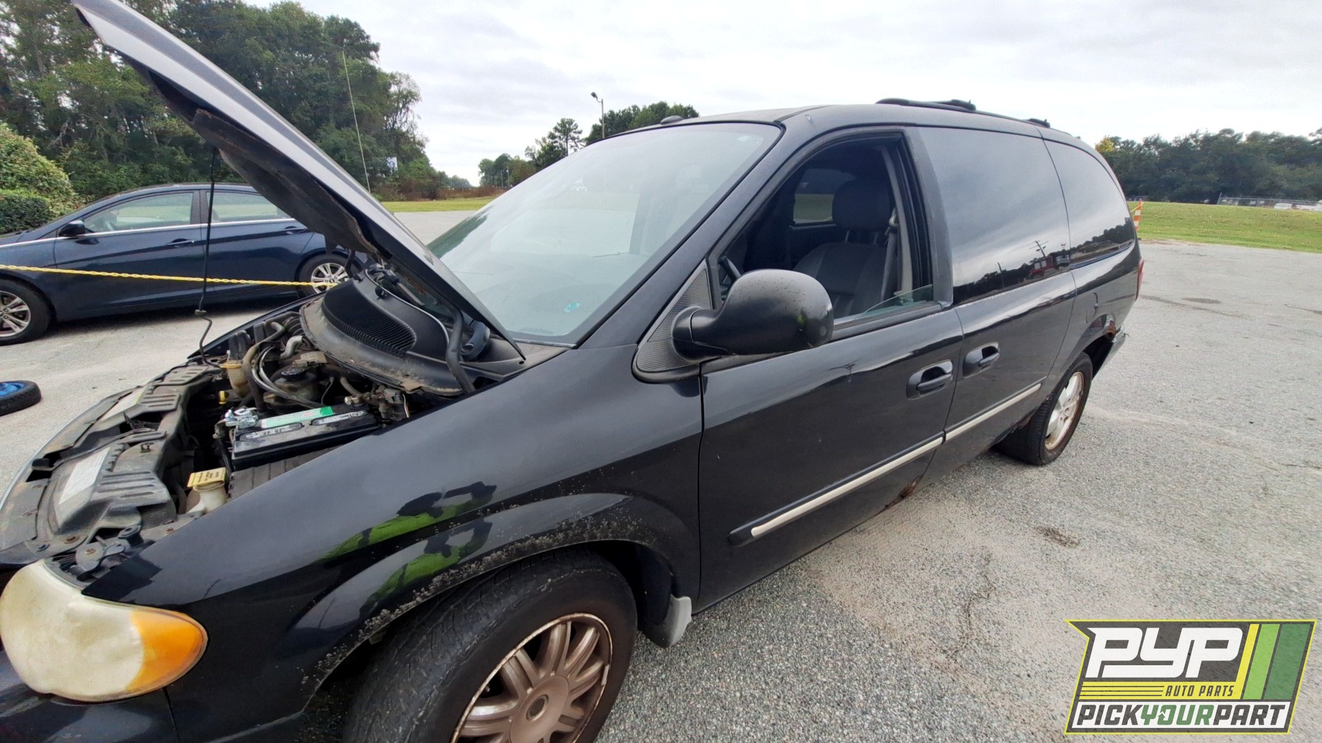 2006 CHRYSLER TOWN & COUNTRY partes disponibles