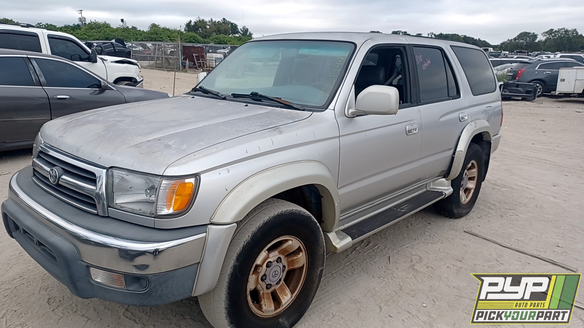 2000 TOYOTA 4RUNNER partes disponibles