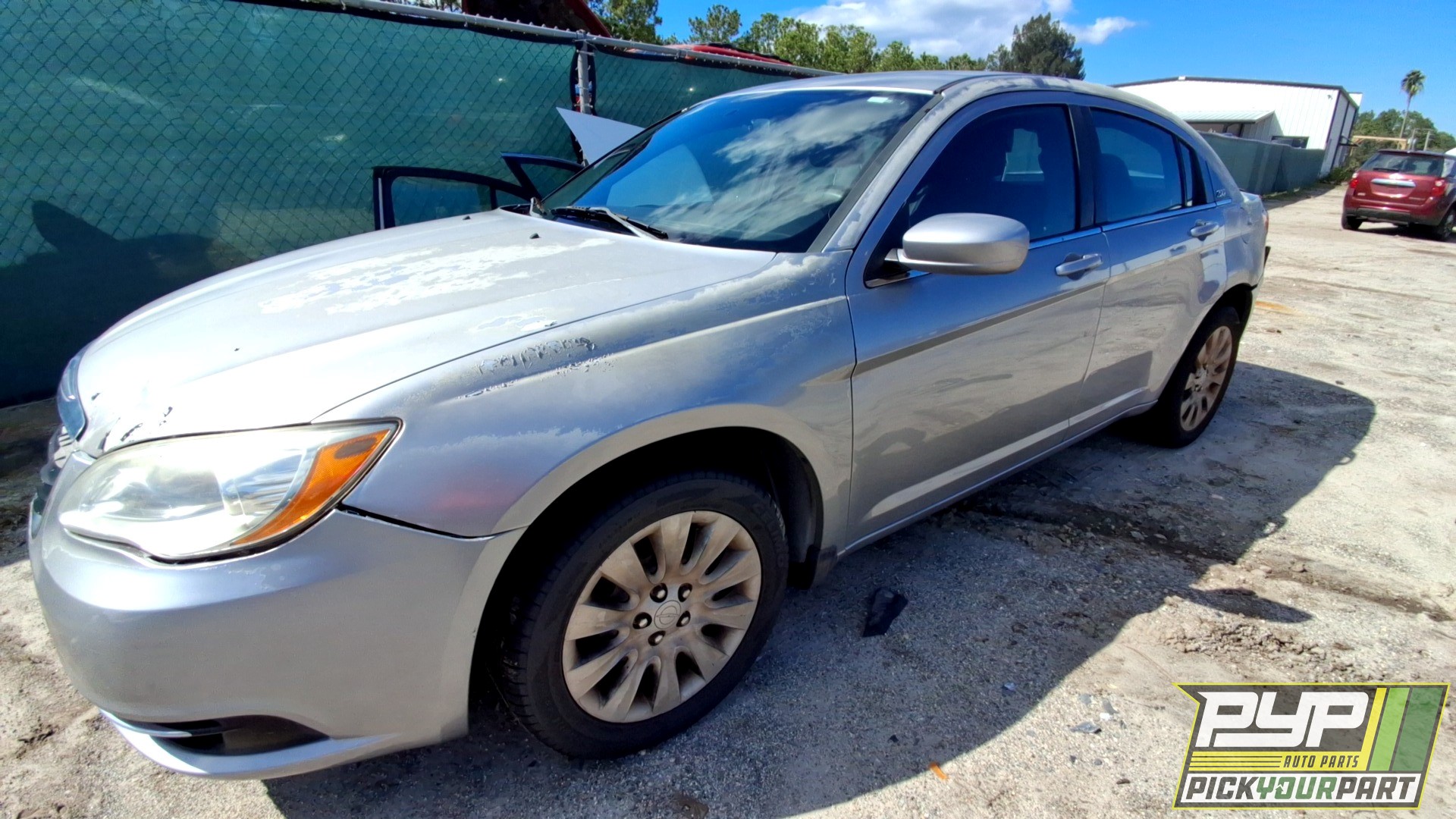 2014 CHRYSLER 200 available for parts