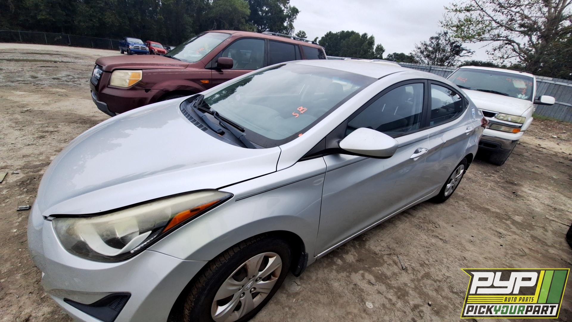 2016 HYUNDAI ELANTRA available for parts