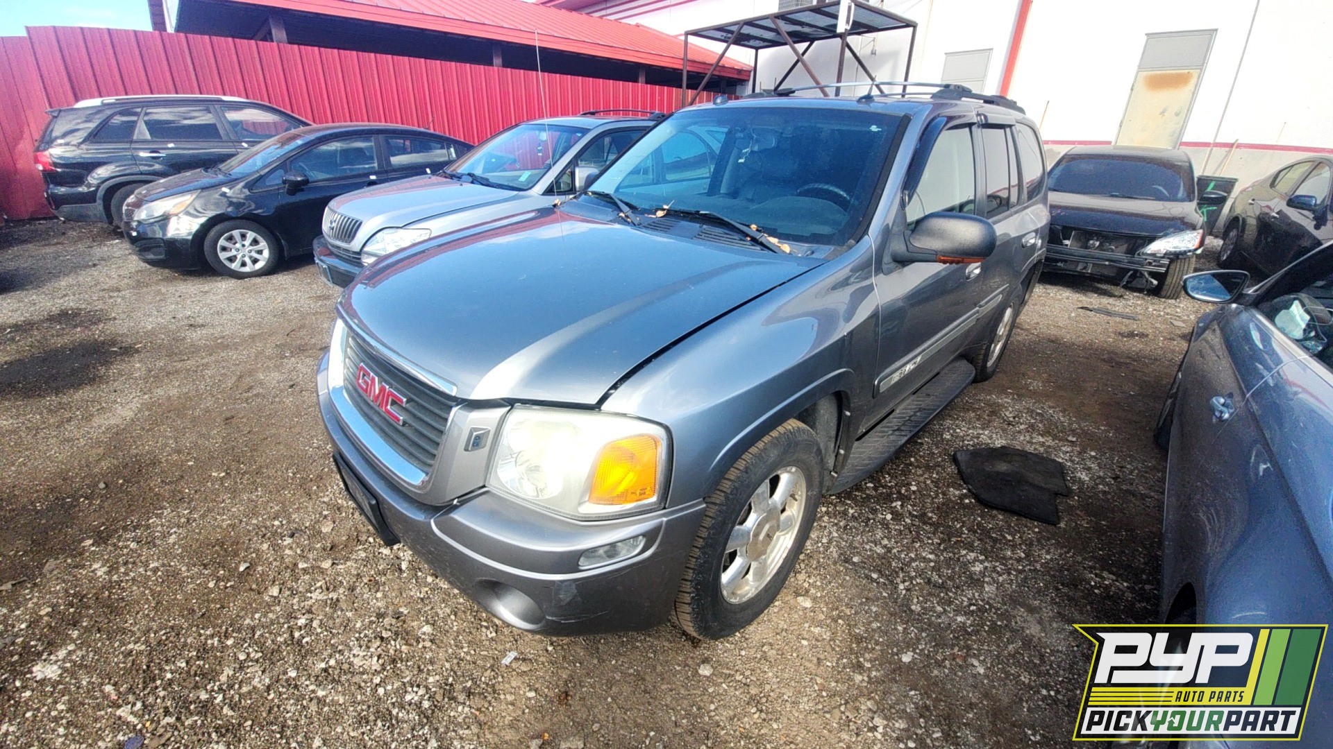 2005 GMC ENVOY available for parts