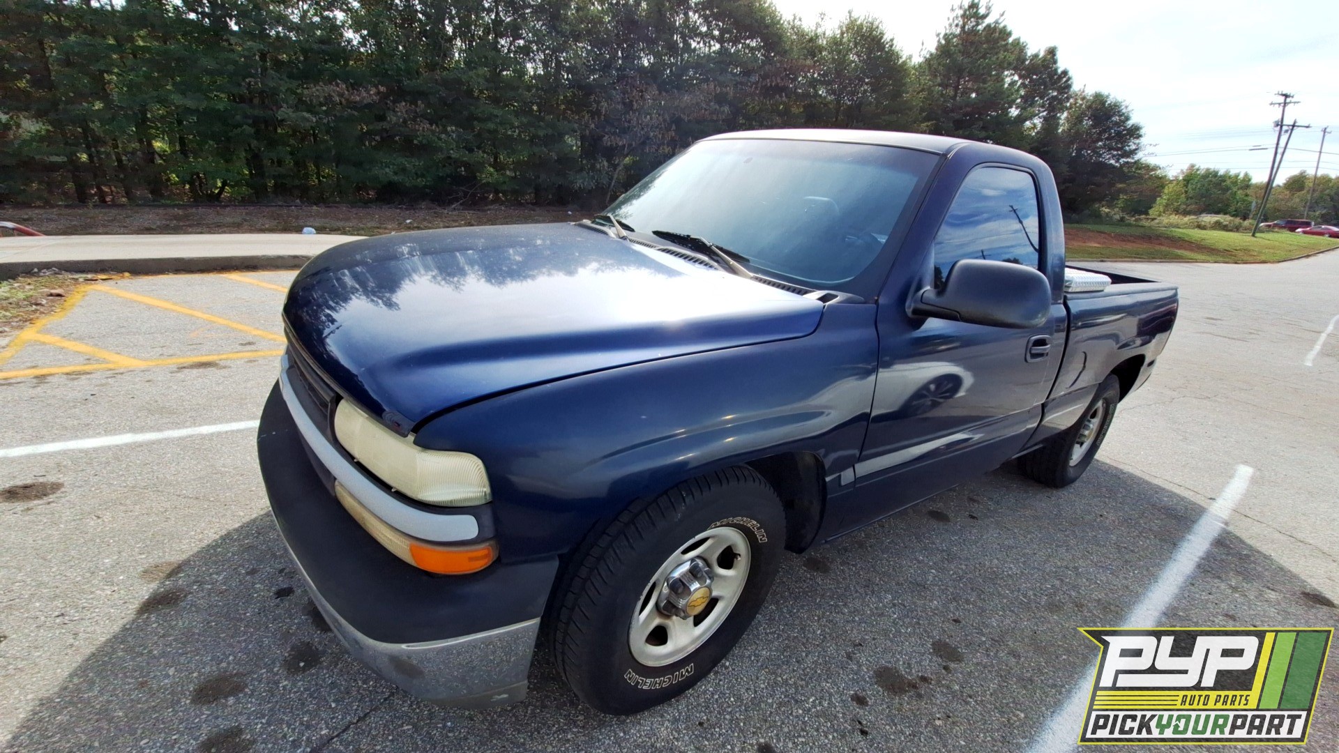 2000 CHEVROLET SILVERADO 1500 available for parts