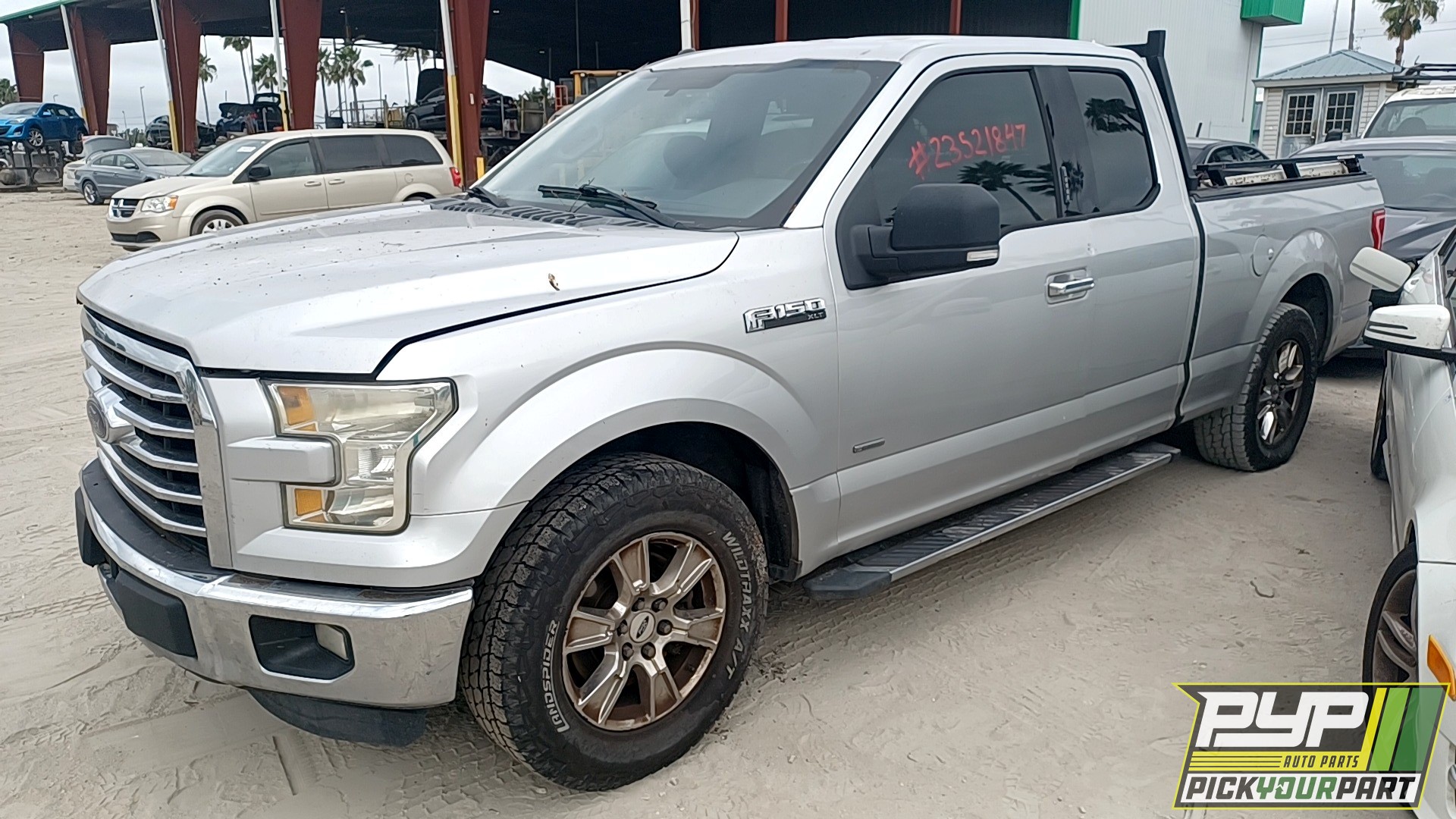 2015 FORD F-150 available for parts