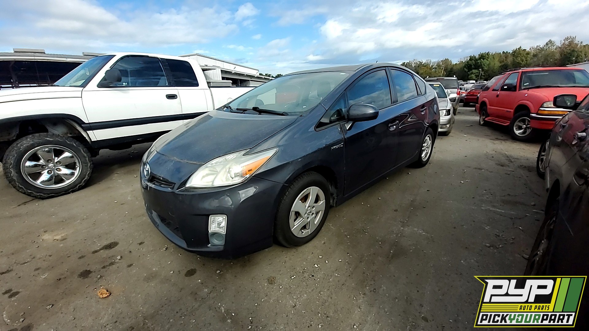 2011 TOYOTA PRIUS available for parts