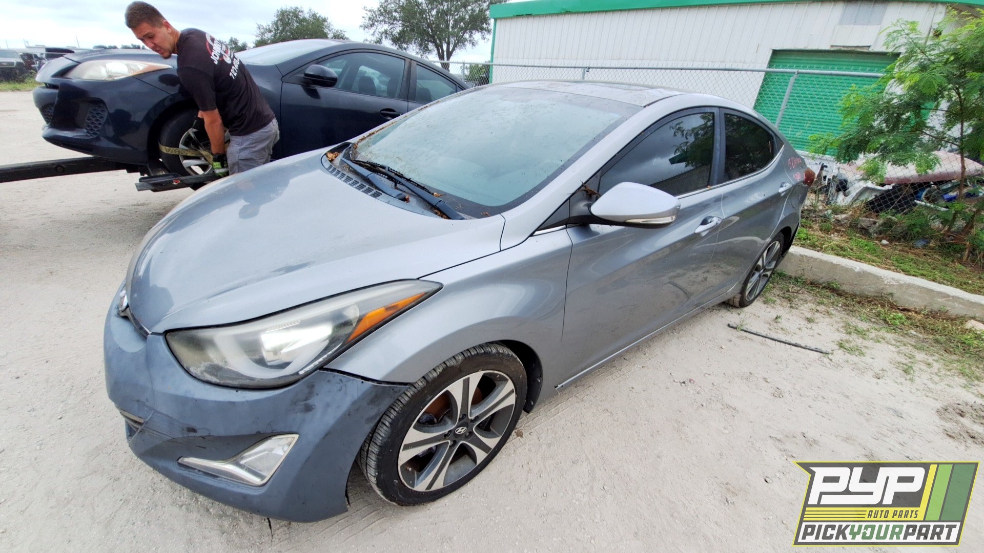 2015 HYUNDAI ELANTRA partes disponibles