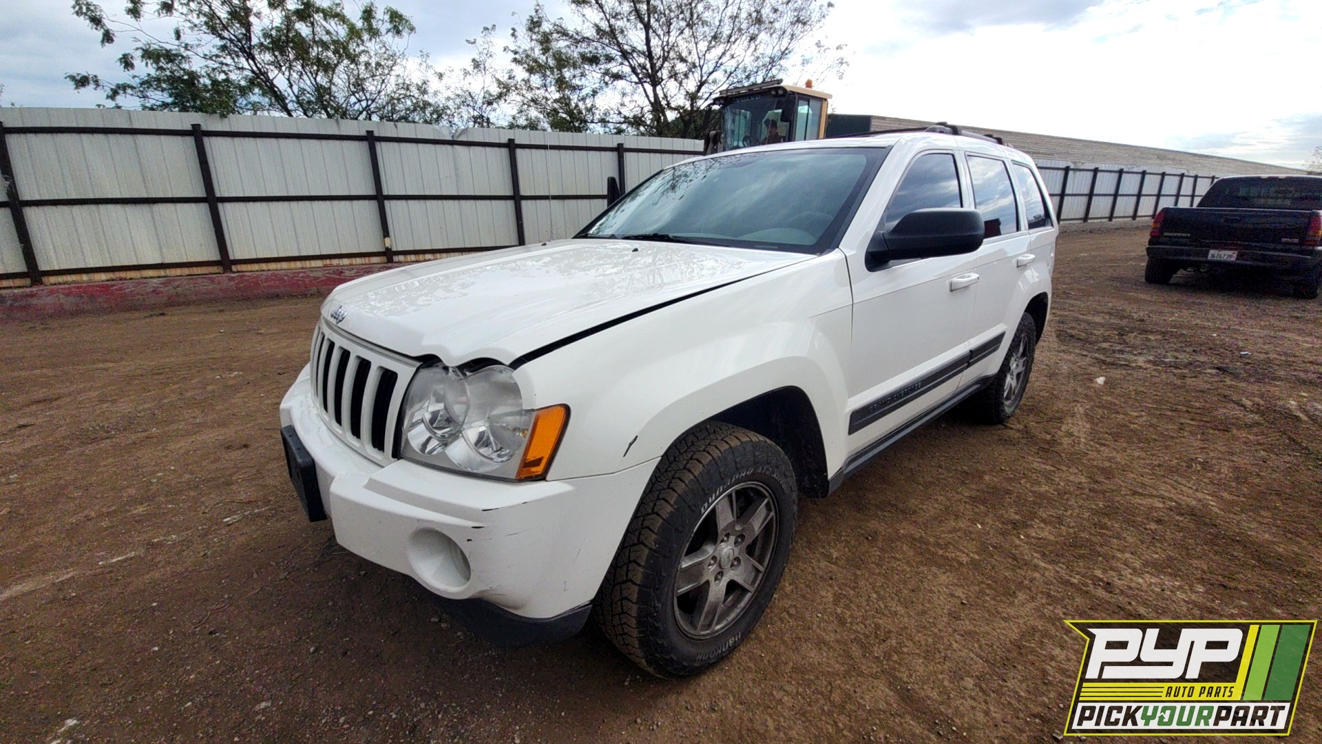 2006 JEEP GRAND CHEROKEE available for parts