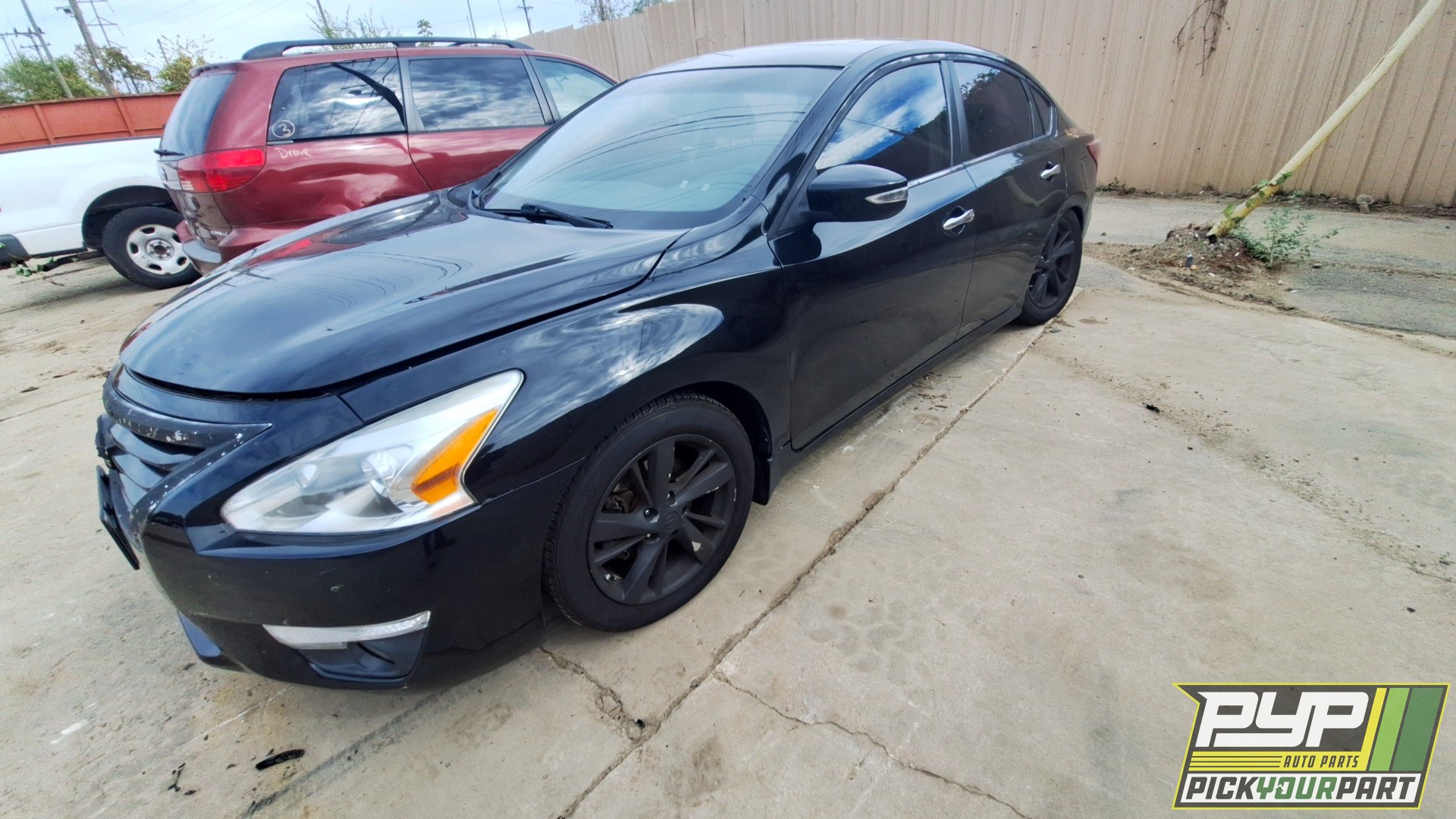 2013 NISSAN ALTIMA available for parts