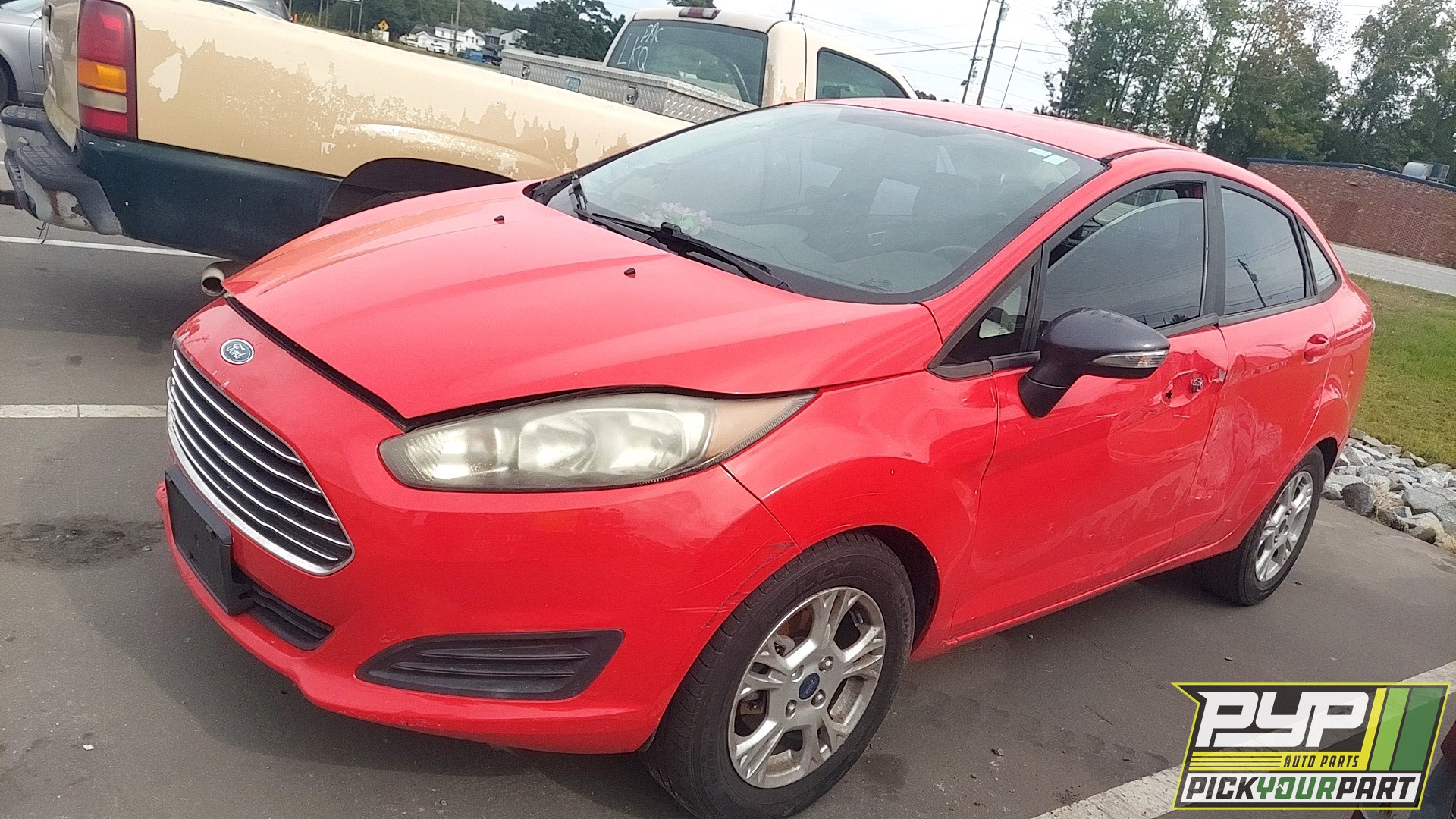 2015 FORD FIESTA available for parts