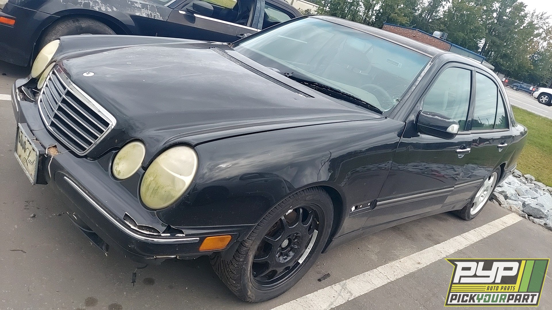 2002 MERCEDES-BENZ E430 available for parts