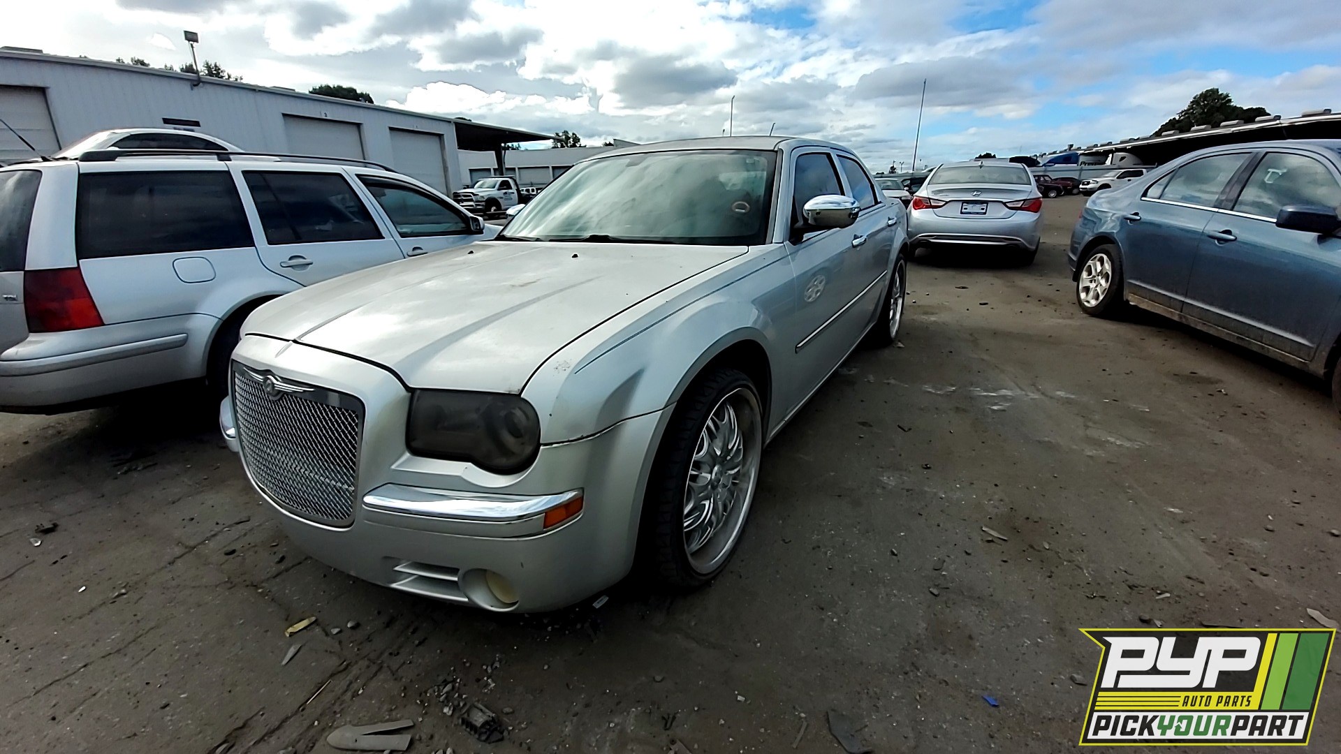 2008 CHRYSLER 300 partes disponibles